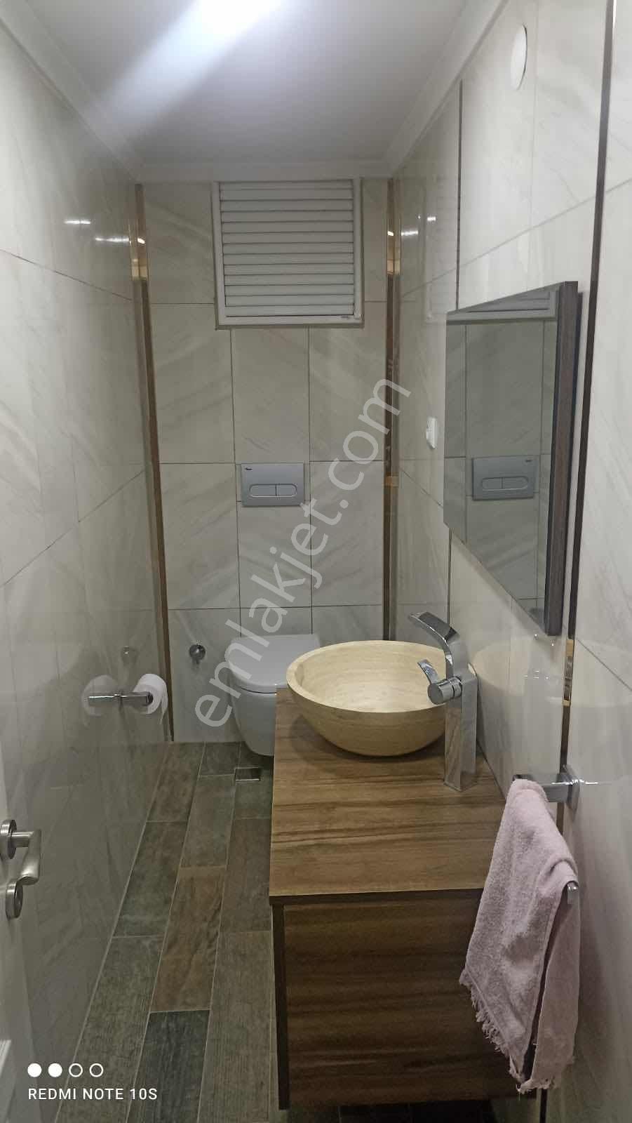 Ulucan'dan İnegöl Merkez'de Satılık 3+1 160m Daire - Görsel 2