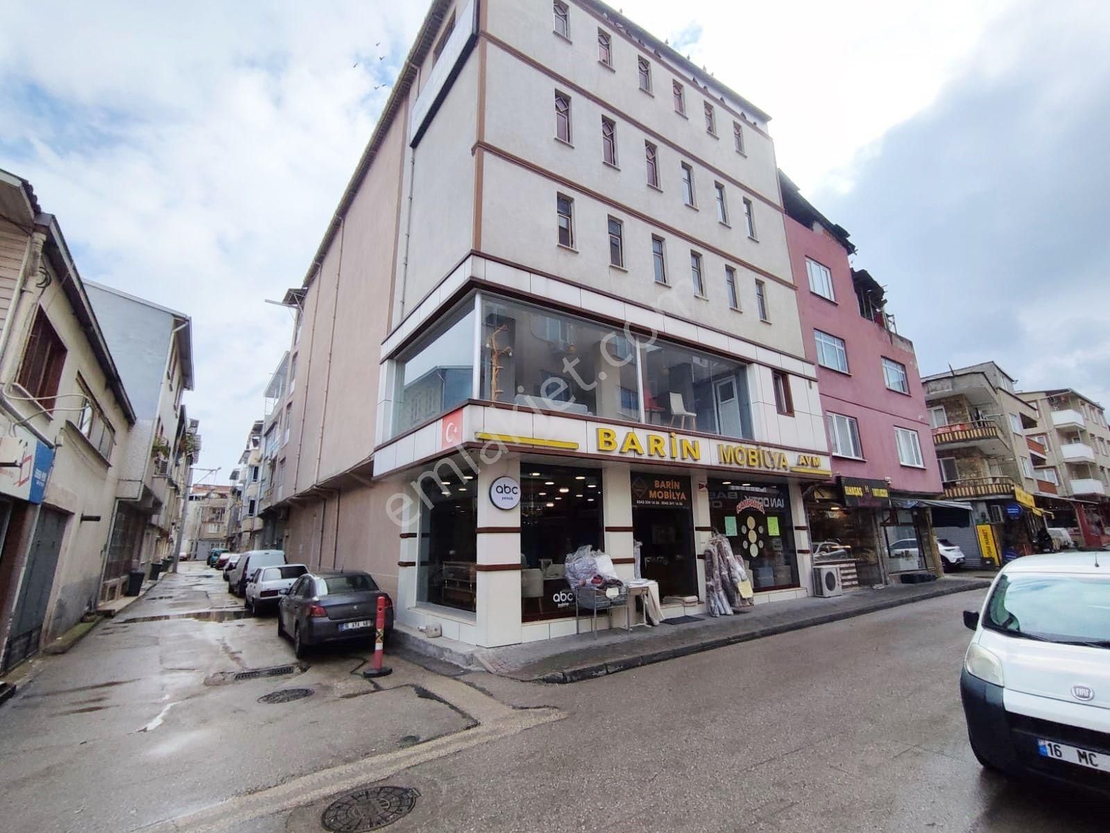 Osmangazi Başaranda Cadde Üzeri Kiralık İş Yeri Bina