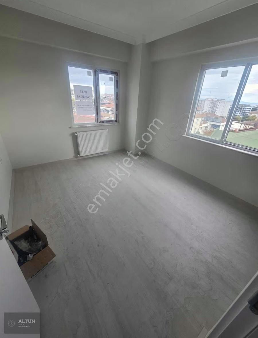 Cihangir Mah Üç Cepheli Şehir Ve Deniz Manzaralı Satılık Sıfır - Görsel 2