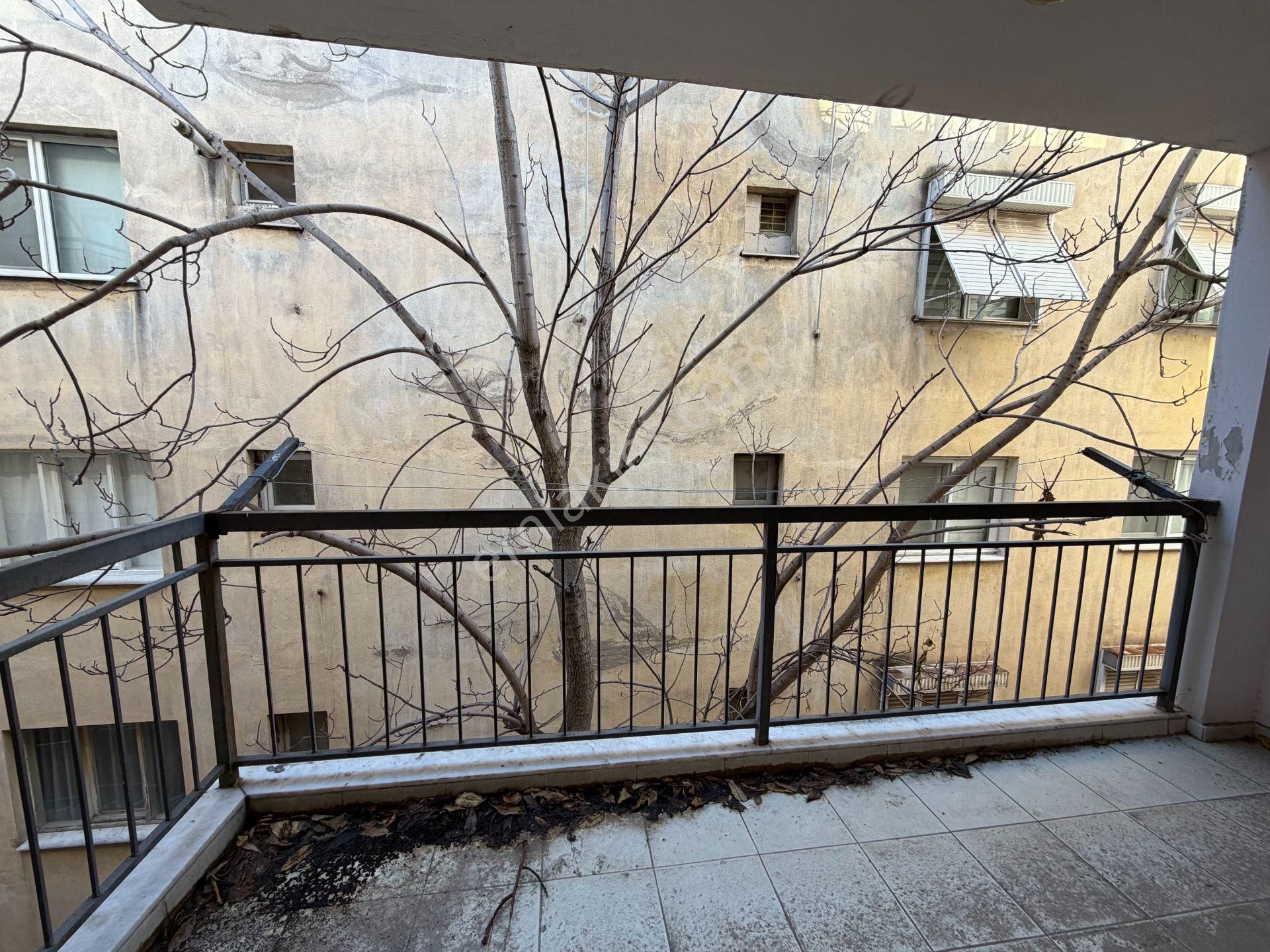 Karşıyaka Nergiz De 2+1 Girne Bulvarı Yakını Satılık Daire - Görsel 26