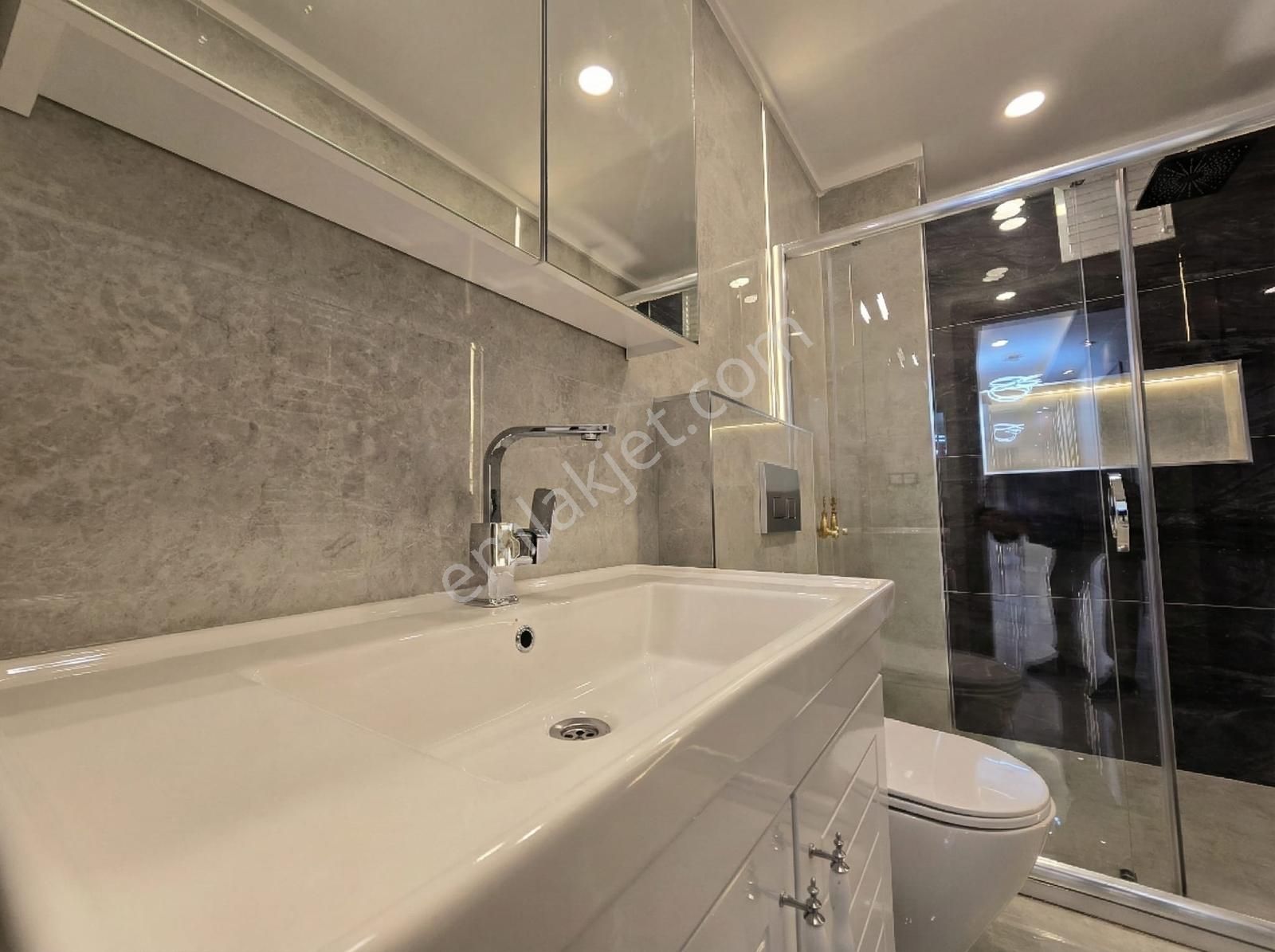 Çankaya Harbiyede Özel Tasarımlı, Lüks Ve Masrafsız 2+1 - Daire - Görsel 19