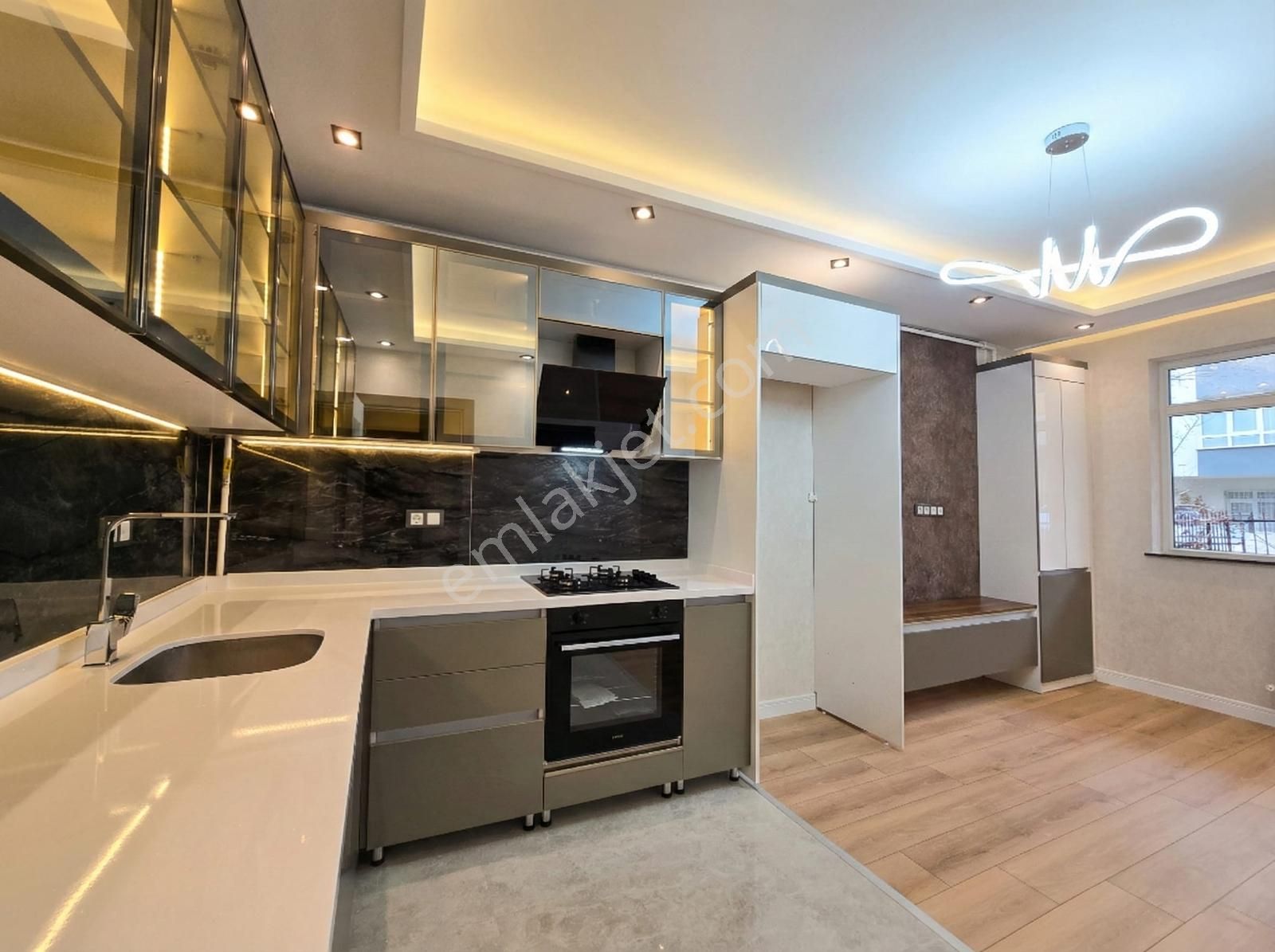 Çankaya Harbiyede Özel Tasarımlı, Lüks Ve Masrafsız 2+1 - Daire - Görsel 4