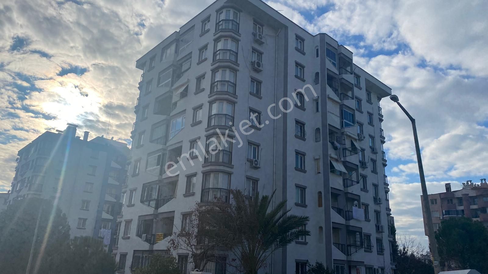 Buket Emlak'tan Kiralık 2+1 Daire Açık Mutfak Arakat Doğalgazlı - Görsel 2