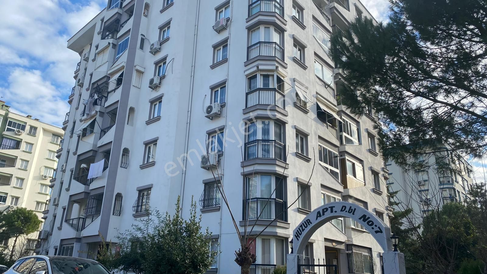 Buket Emlak'tan Kiralık 2+1 Daire Açık Mutfak Arakat Doğalgazlı