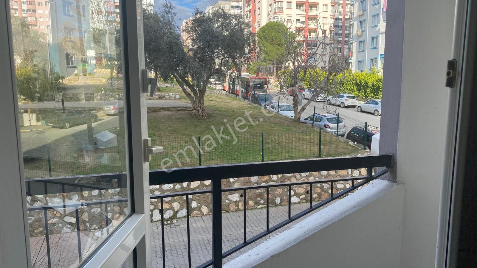 Buket Emlak'tan Kiralık 2+1 Daire Açık Mutfak Arakat Doğalgazlı - Görsel 11