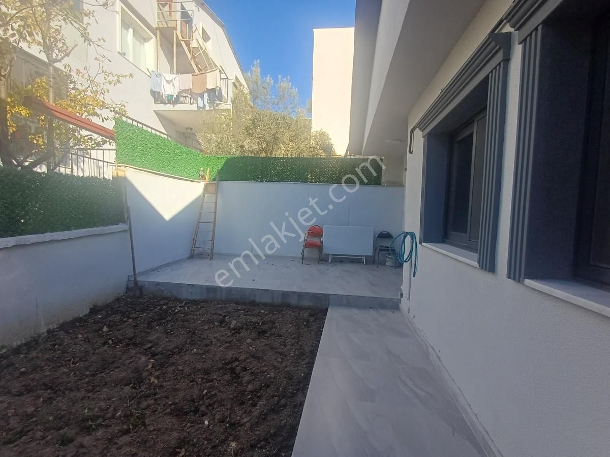 Bornova Atatürk Mahallesinde Müstakil, Bahçeli, Satılık 3+1 - Görsel 30