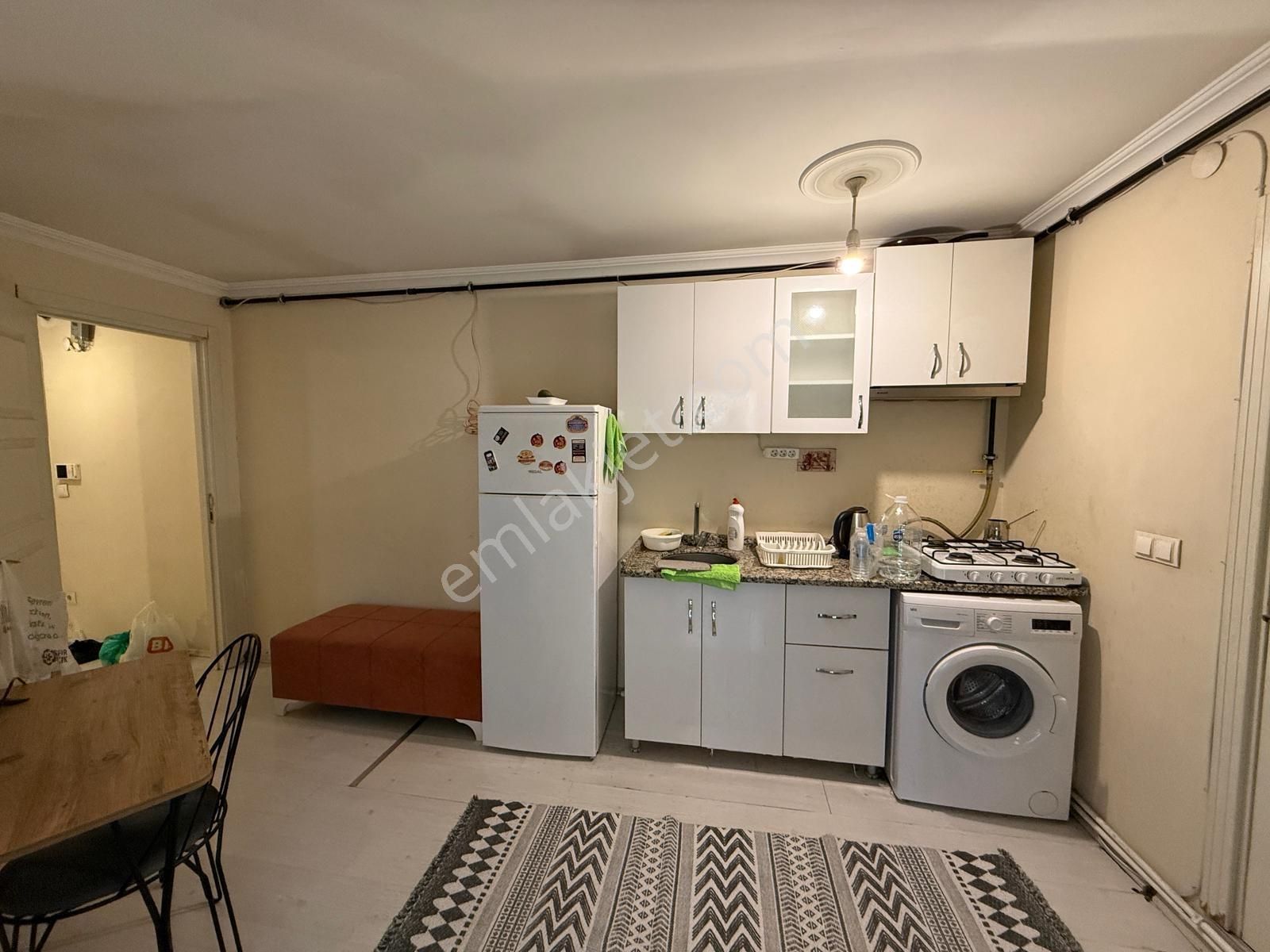 Merkezi Konumda, Cadde Üzeri Full Eşyalı 2+1 Daire - Görsel 9