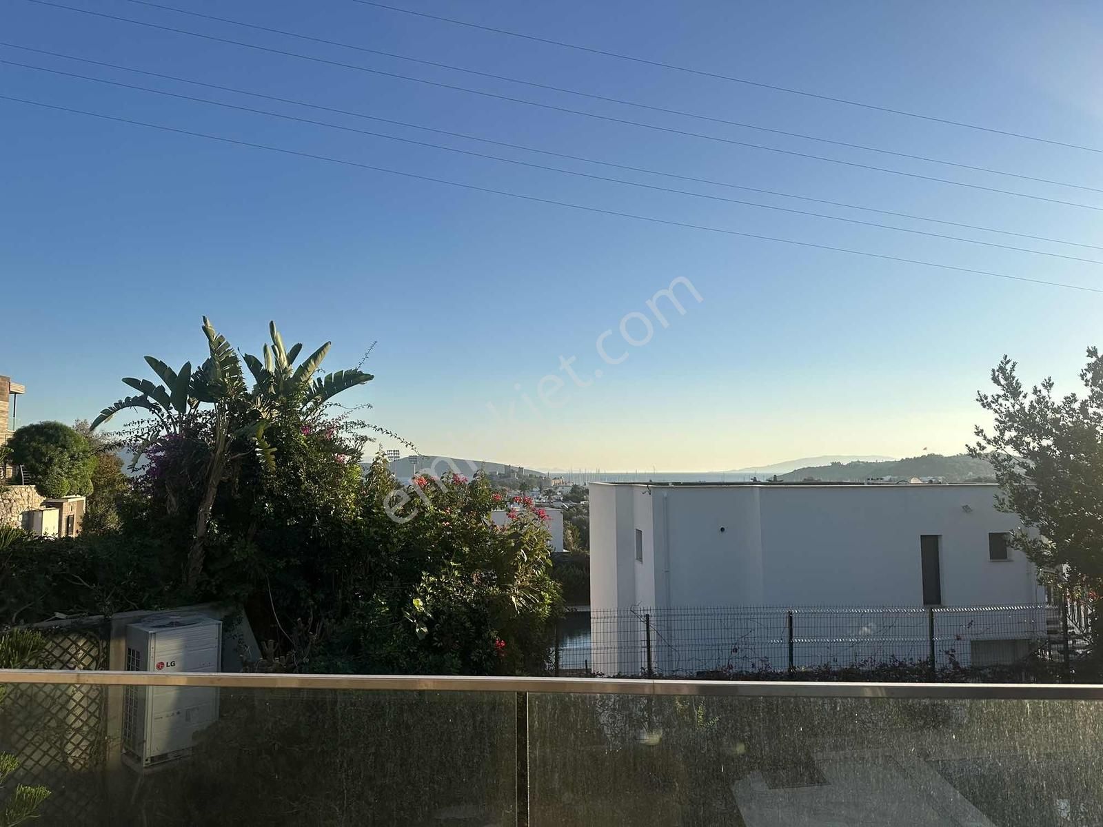 Bodrum Kale Manzaralı Yıllık Kiralık Eşyalı 4+1 - Görsel 24