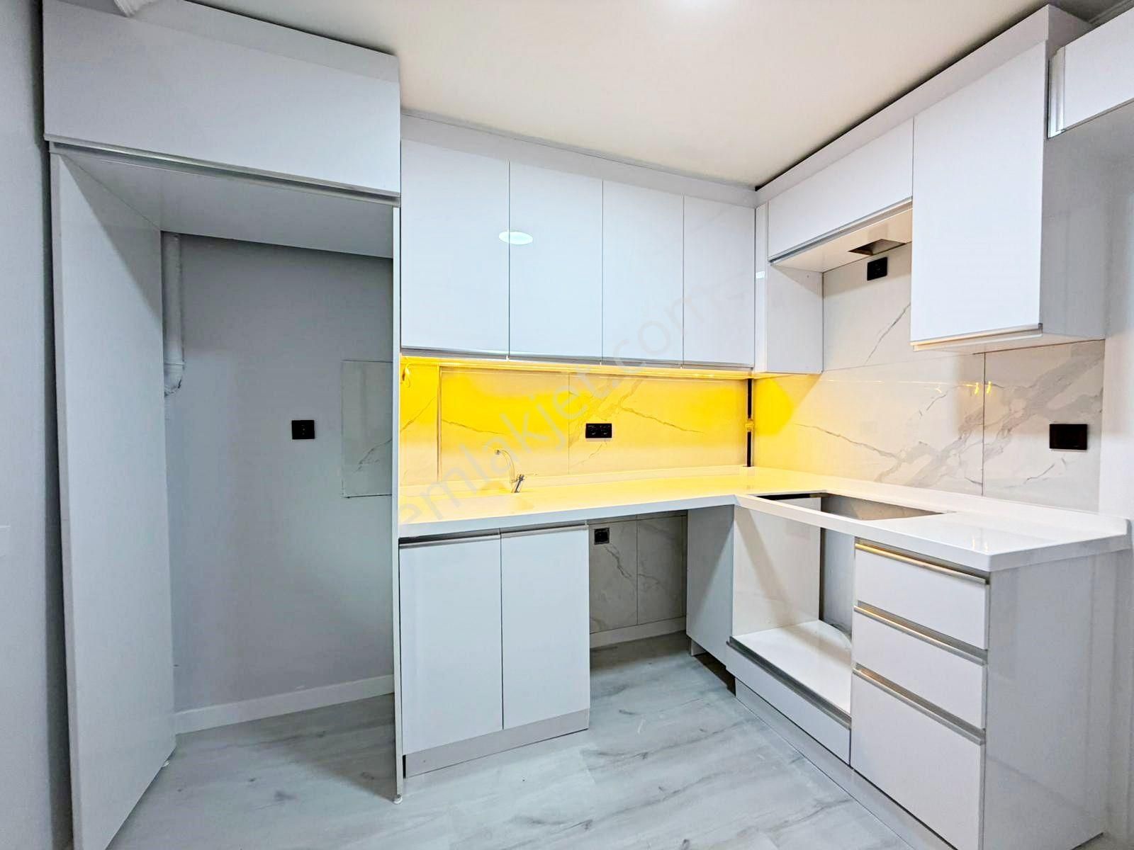 Hayal^den Plevne Mh^de Merkezi Konumda Full Yapılı 2+1kupon Daire !