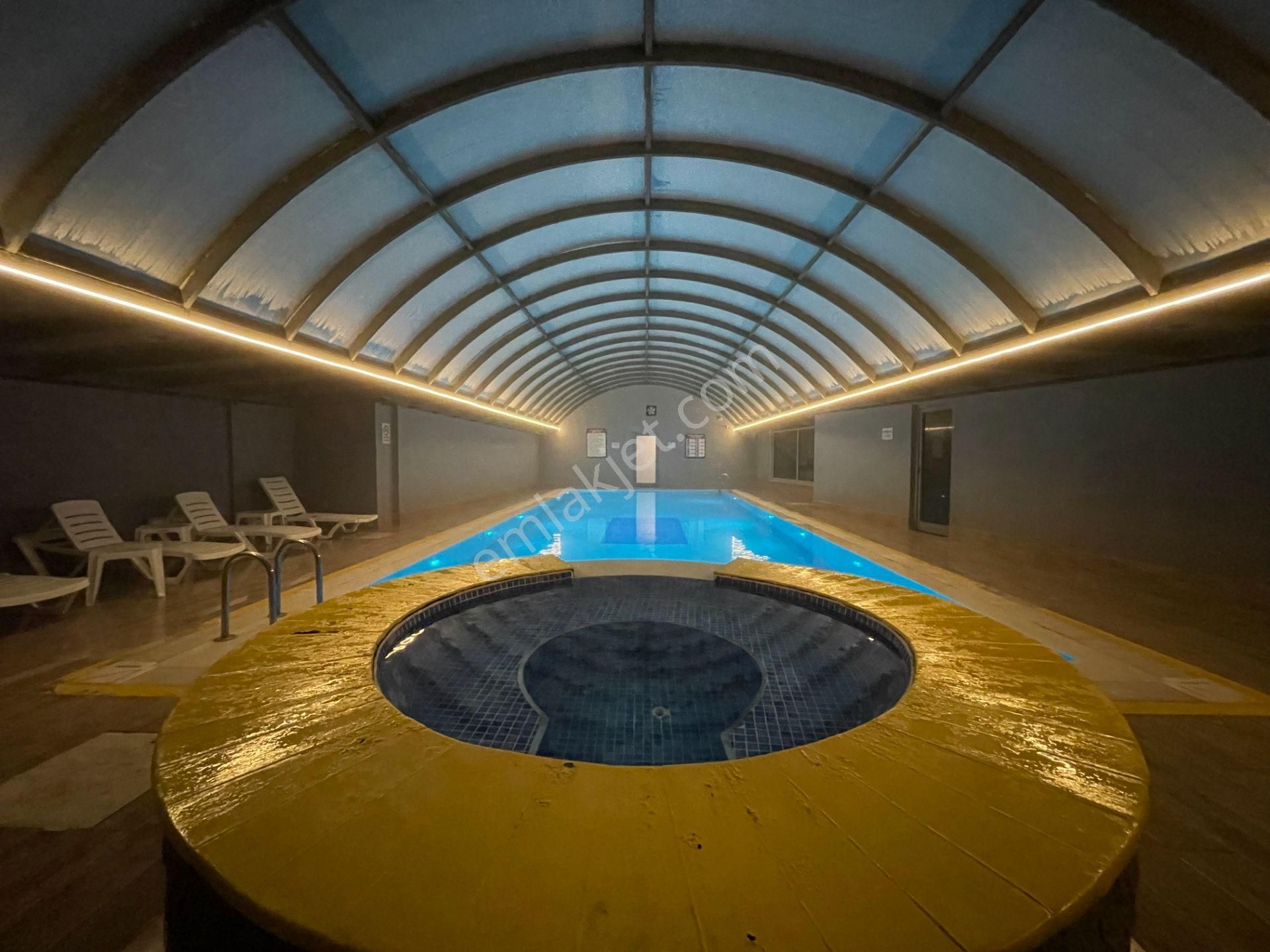 Green Pine Residence Fırsat 1. Kat 53 M2 1+1 - Görsel 32