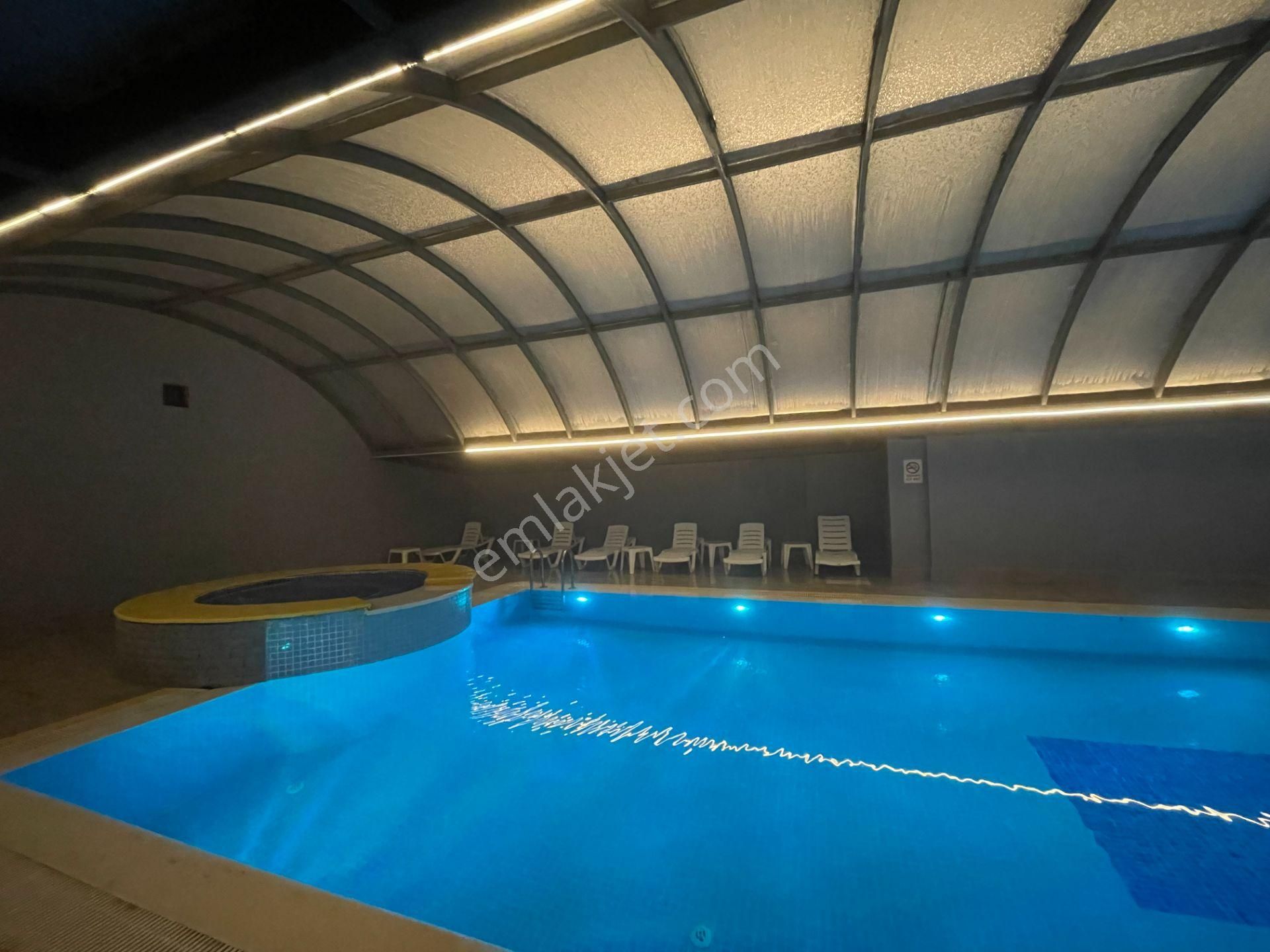 Green Pine Residence Fırsat 1. Kat 53 M2 1+1 - Görsel 33