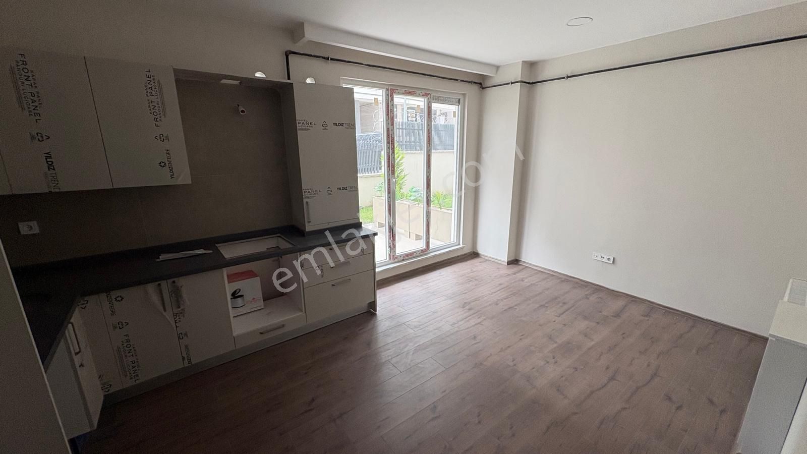 _ala_marmara Üni Yanı Utra Lüx Site İçi Kendine Ait Bahçeli 1+1 - Görsel 10