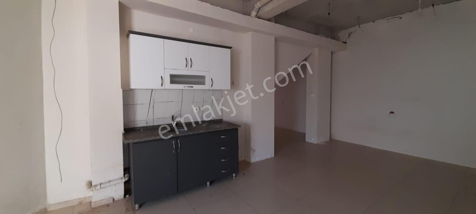 Stoptan Yeni Mahalle 260m² Kiralık Dükkan - Görsel 2
