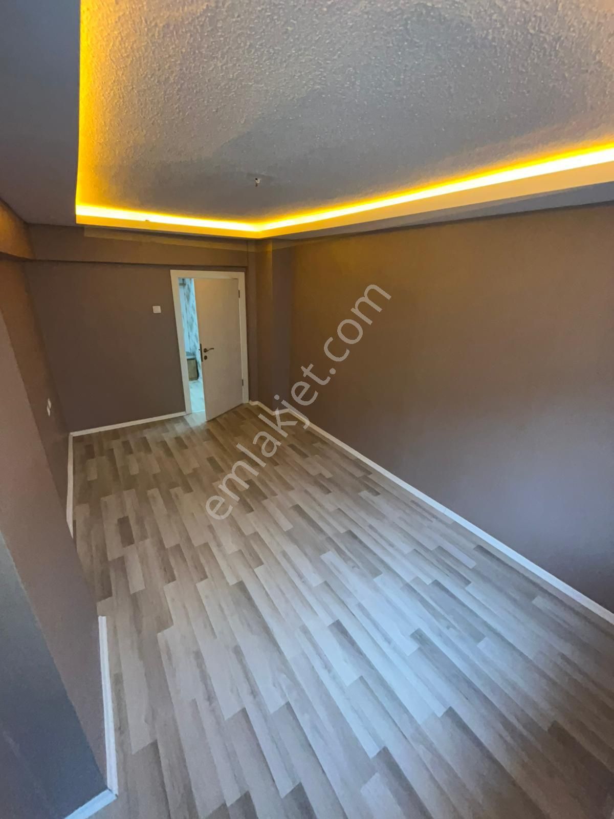 Mç Emlak Tan Pilevne Mahallesin De Full+full Yapılı Daire - Görsel 8