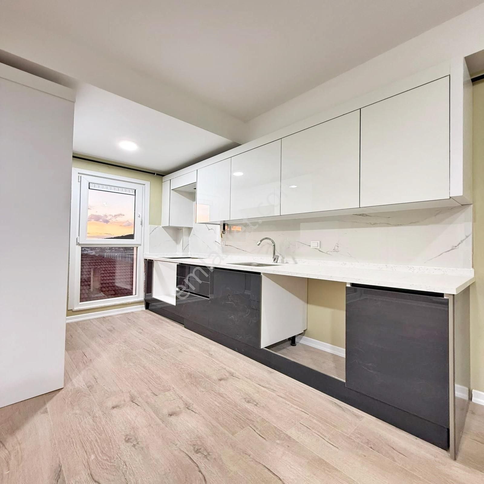 Çekmeköy Yapı Gayrimenkul'den Mimarsinan Mah. 2+1 Ara Kat !! - Görsel 25