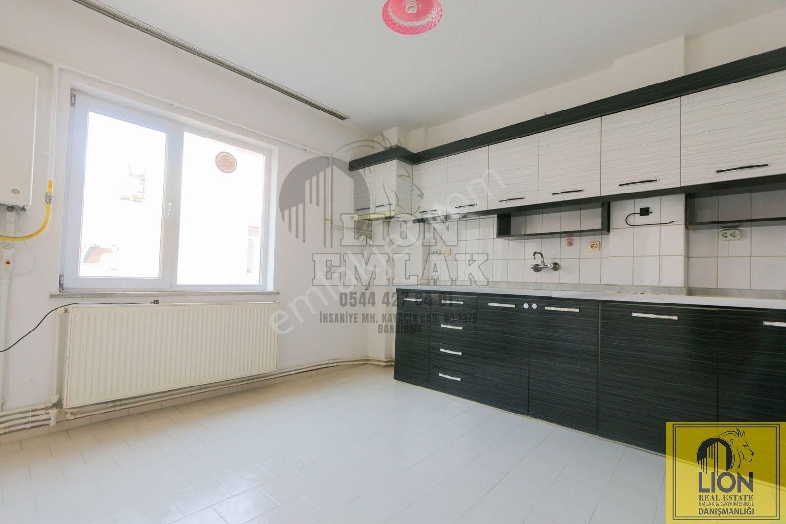 🟨⬛ Lıon Emlak'tan 100 Yıl Mahallesinde 2+1 Balkonlu Kiralık Daire⬛🟨 - Görsel 5