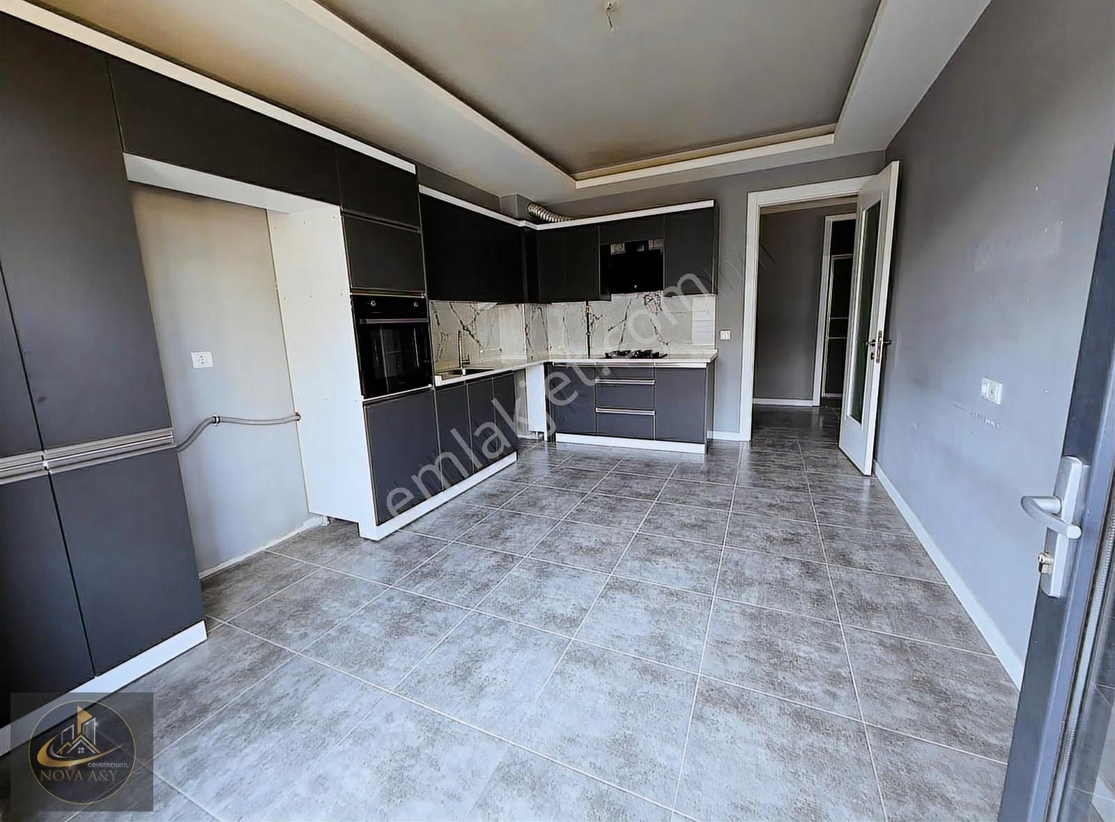 Meram Osman Gazi Mah. Villa Konseptinde Satılık 4+1 Lüks Daire - Görsel 8