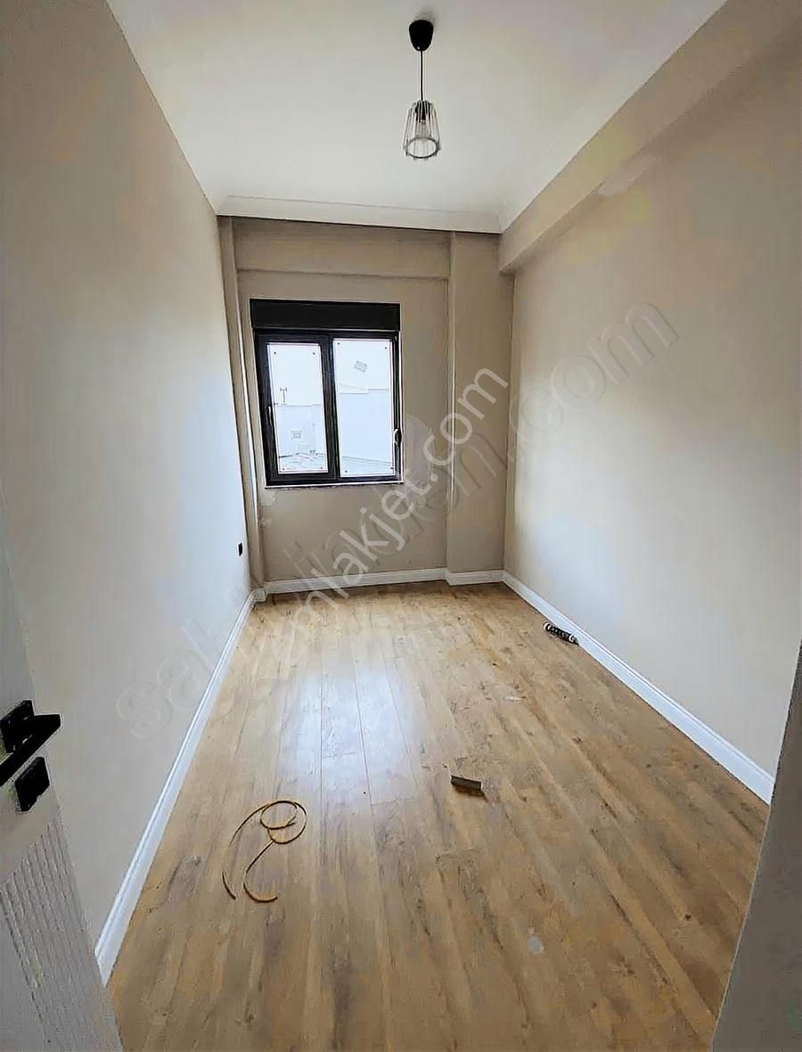 Sarılar Mahallesi Ara Kat 2 + 1 Asansörlü Daire Satılık - Görsel 4