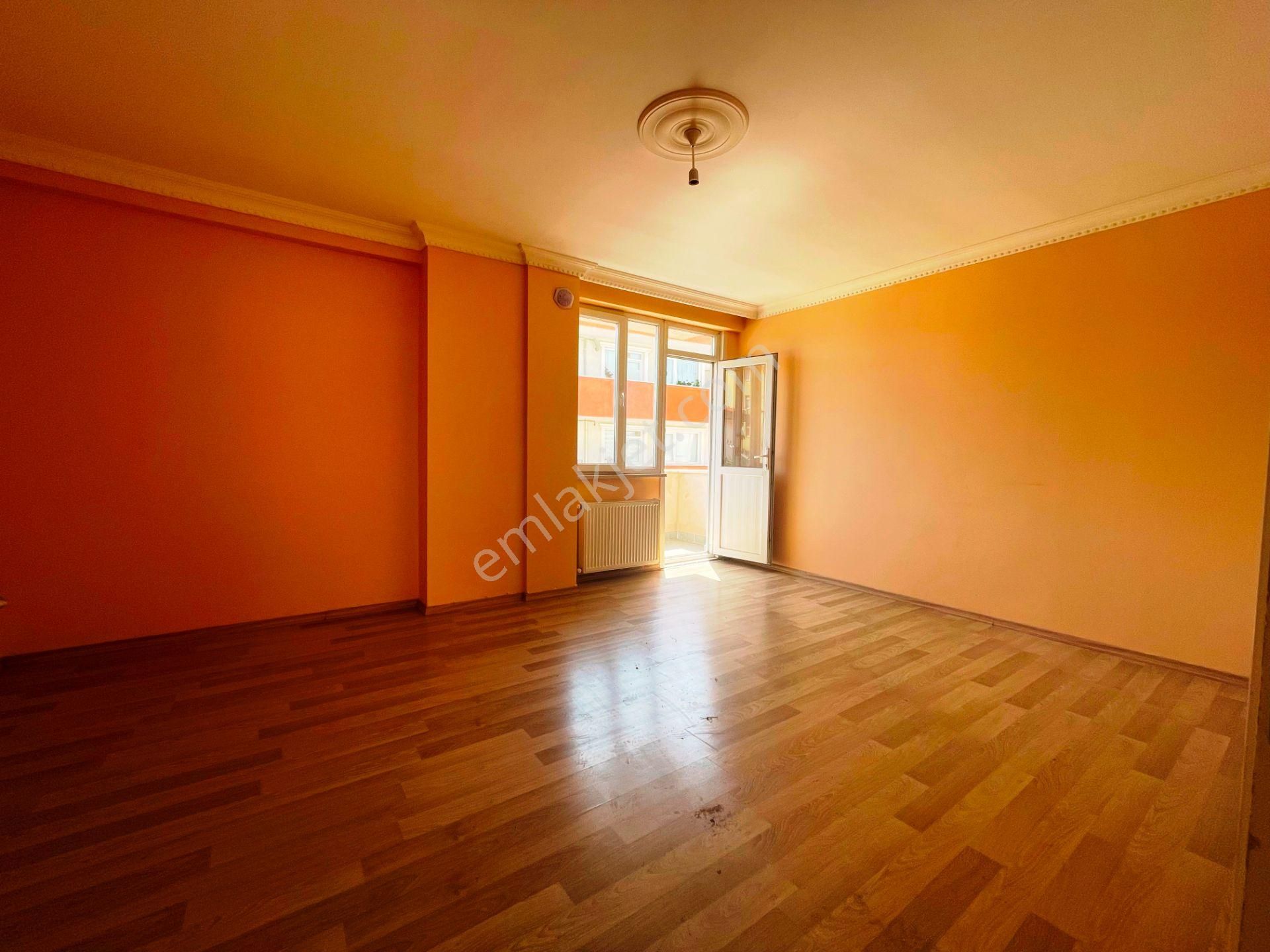 Darıca Sokullu Cad.yakın Boş Yeni Bina 210m2 Çatı Dublex Satılık 4+1 - Görsel 3