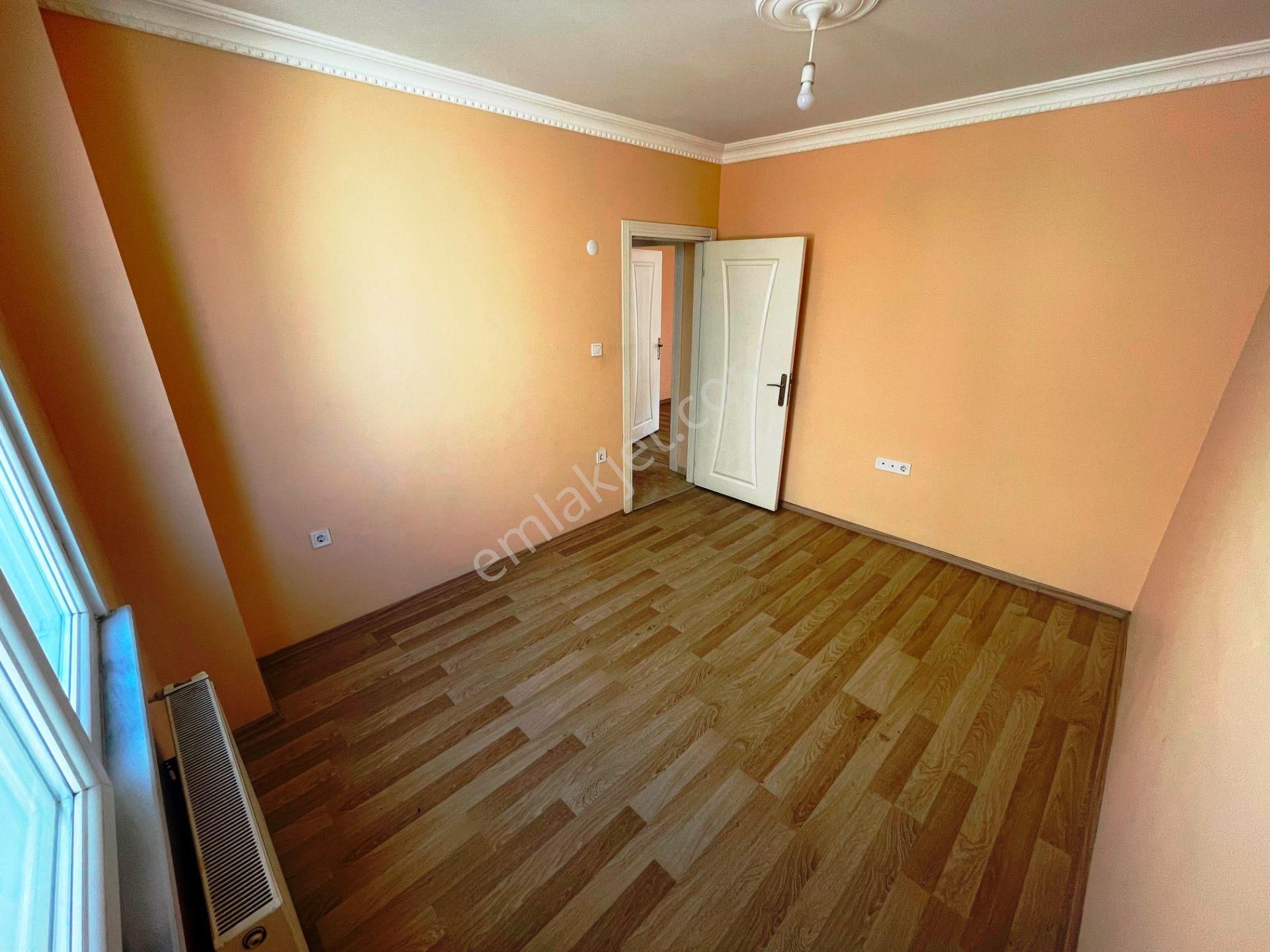 Darıca Sokullu Cad.yakın Boş Yeni Bina 210m2 Çatı Dublex Satılık 4+1 - Görsel 8