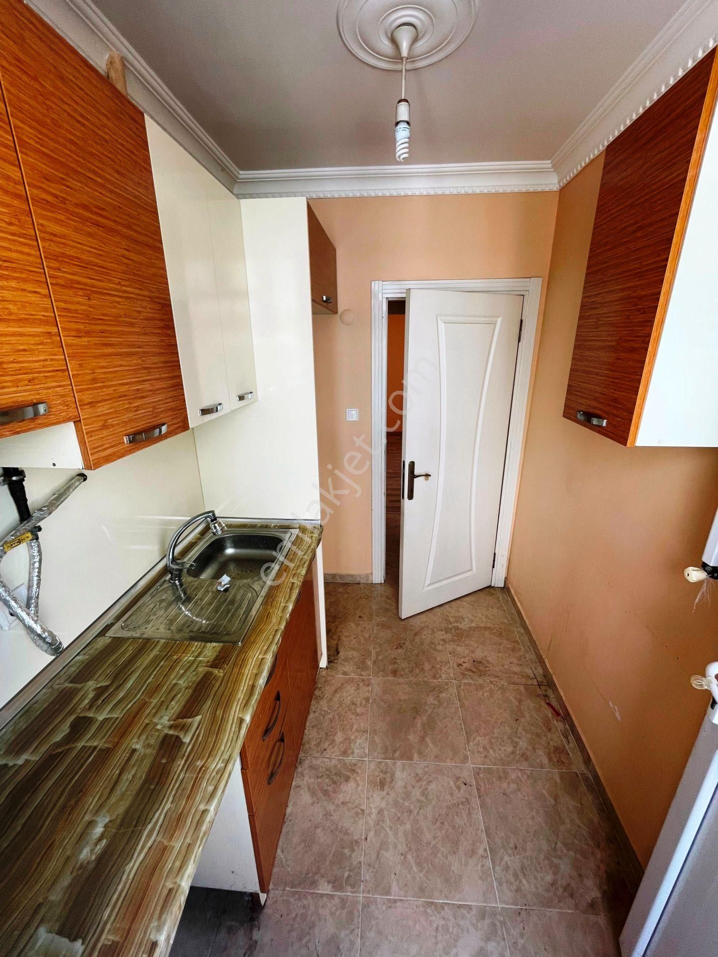 Darıca Sokullu Cad.yakın Boş Yeni Bina 210m2 Çatı Dublex Satılık 4+1 - Görsel 27