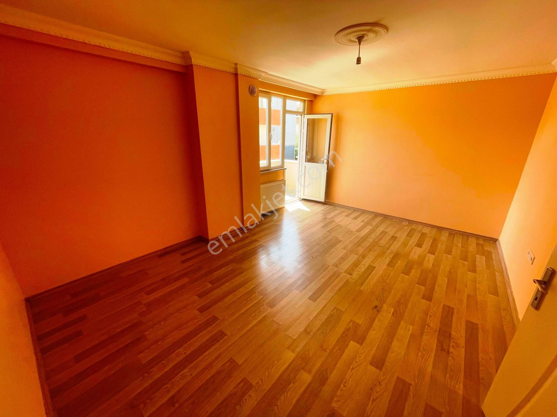 Darıca Sokullu Cad.yakın Boş Yeni Bina 210m2 Çatı Dublex Satılık 4+1 - Görsel 2