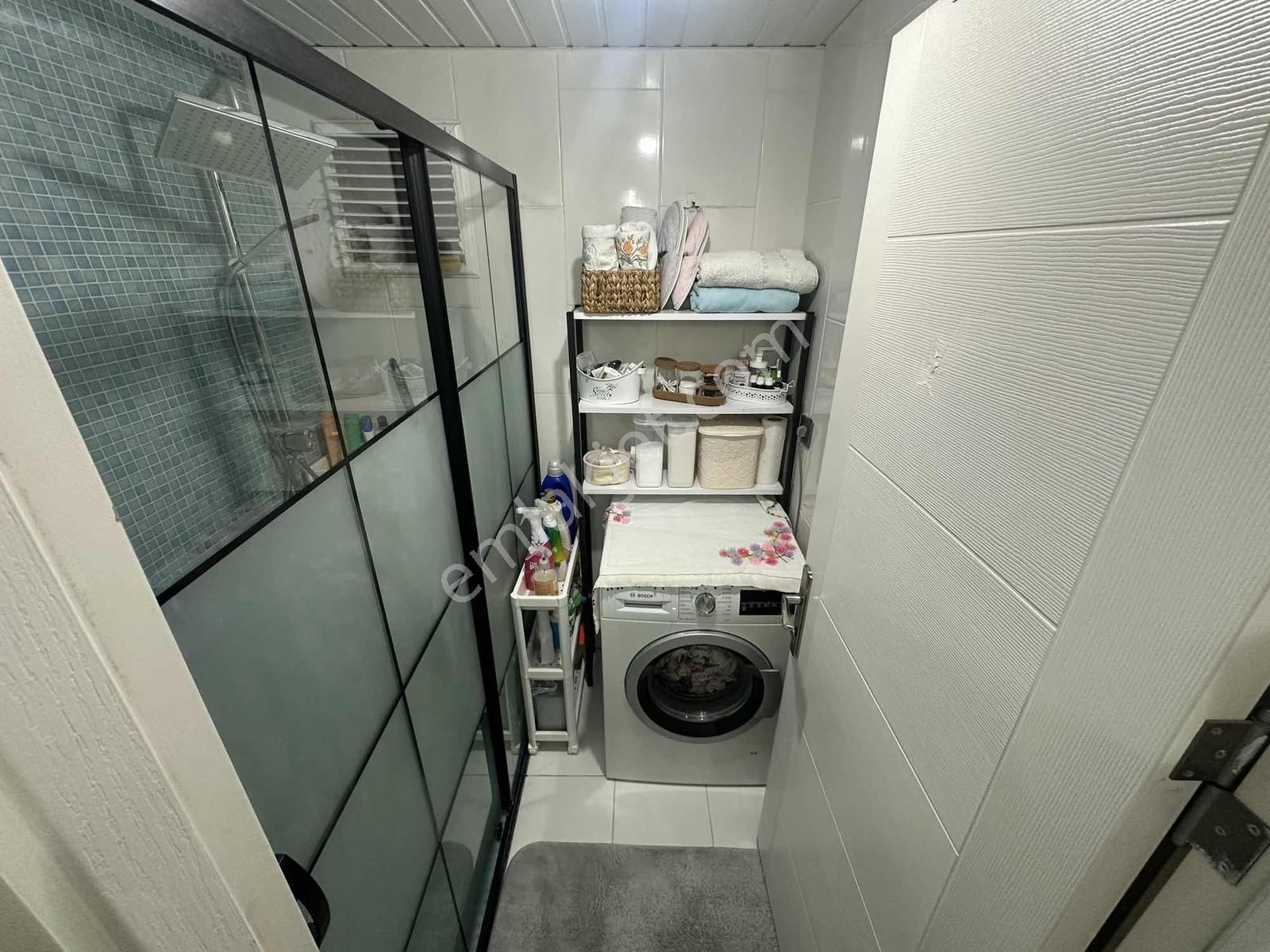 Gazi'de Havuzlu Site İçerisinde 3+1 Katta,asansörlü,doğalgazlı - Görsel 11