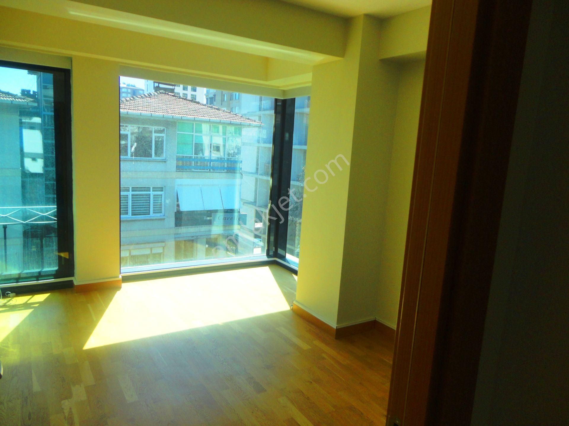 Caddebostan Bağdat Cad.cephe 4.kat 10 Yıllık 140m2 Satılık 3+1 - Görsel 19