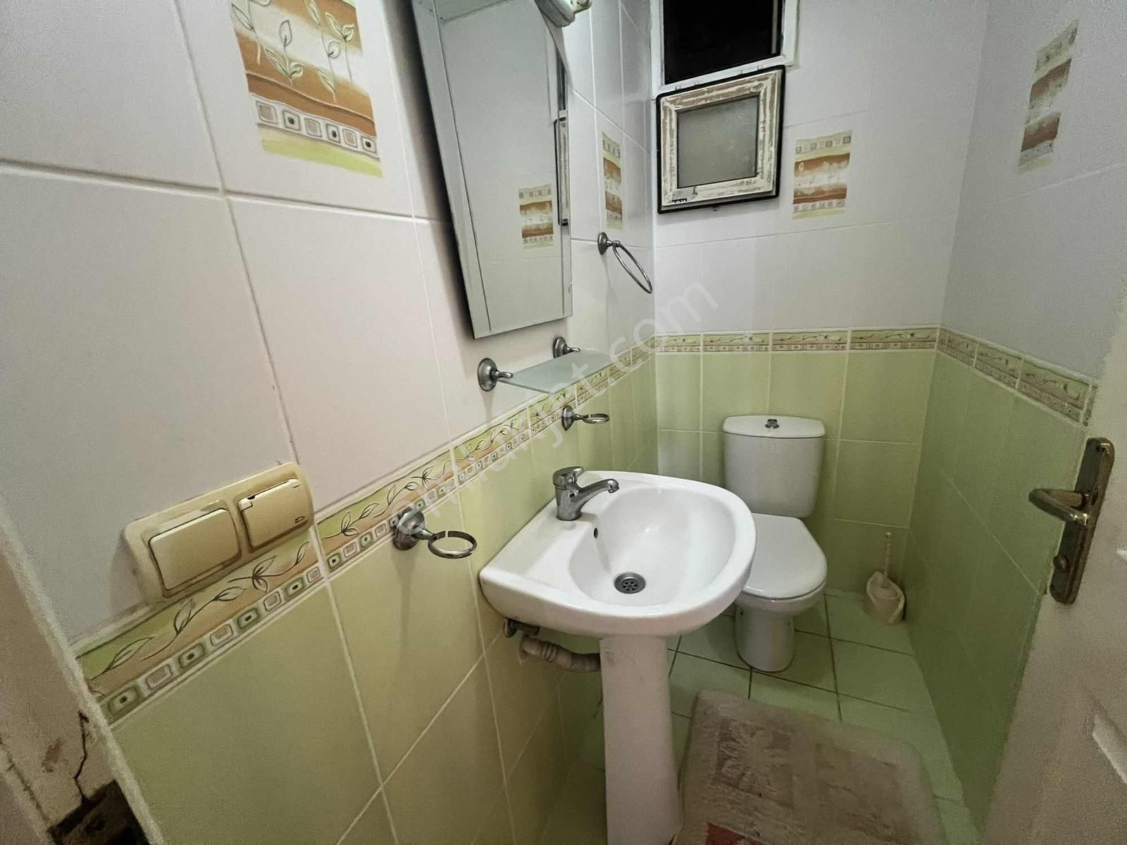 Pazarcı Mahallesi Kiralık 2+1 Eşyalı Daire Ayrı Mutfak - Görsel 6