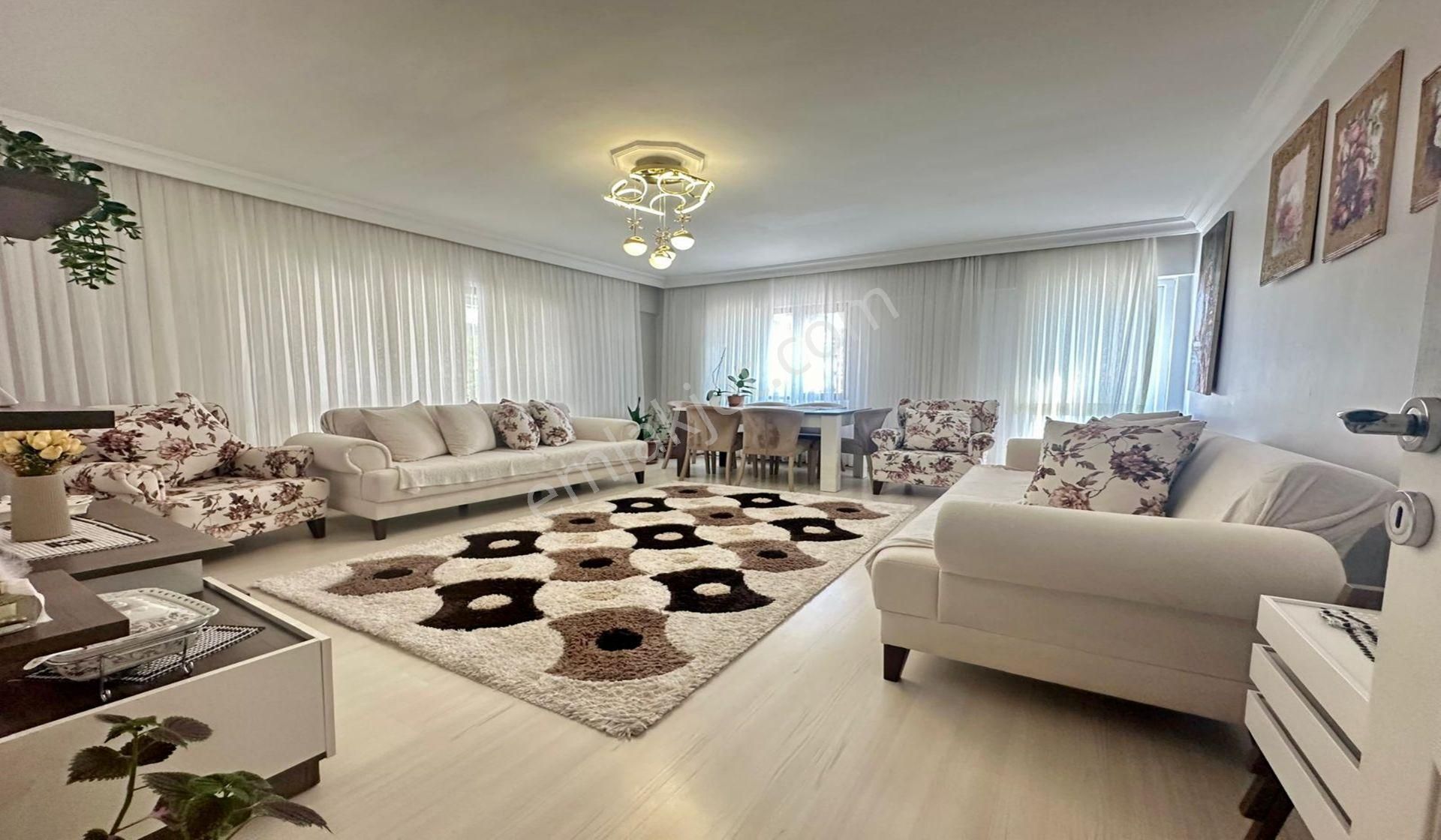 Bademlik Cadde Yakını 3+1 Yüksek Giriş Altında Daire Var - Görsel 9