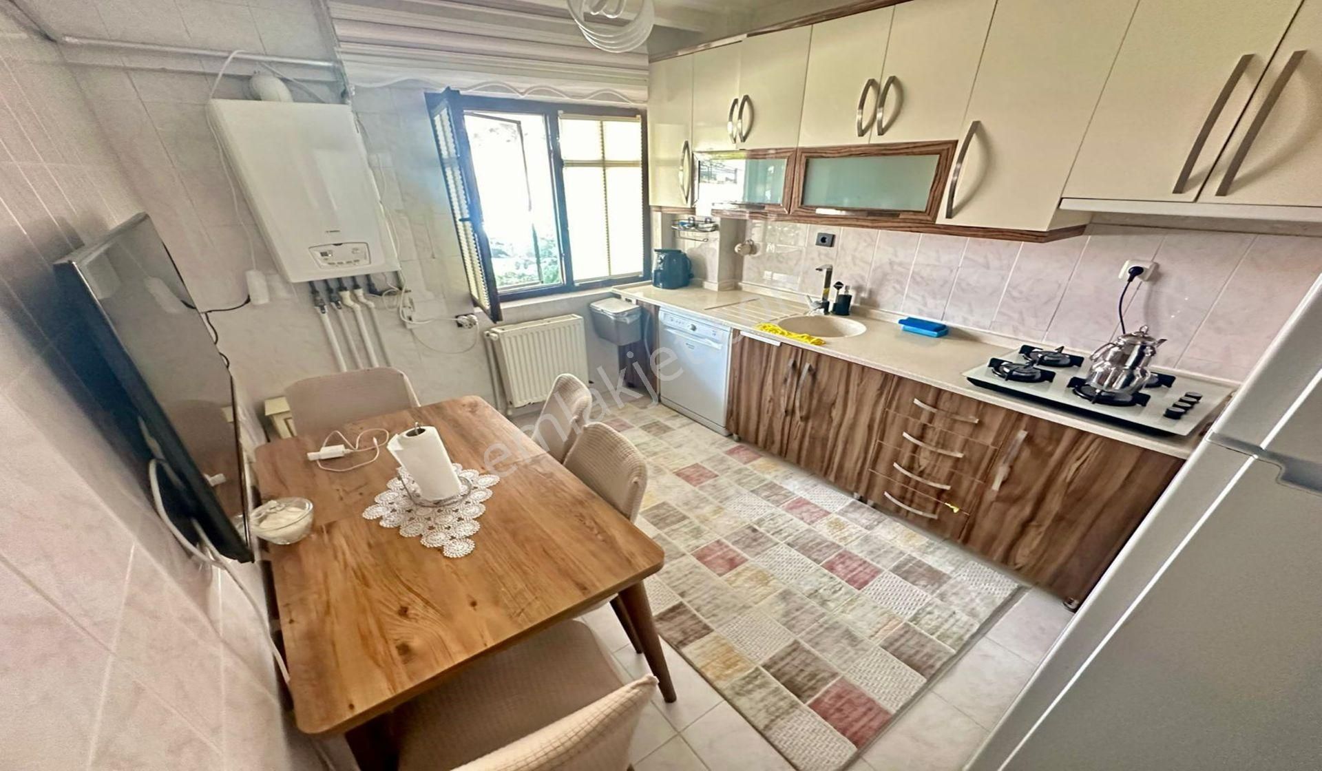 Bademlik Cadde Yakını 3+1 Yüksek Giriş Altında Daire Var