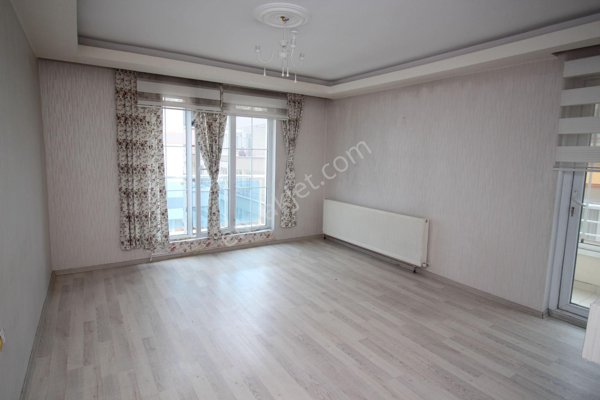 Emre Emlaktan Elvan'da Genç Binada Asansörlü 2+1 Satılık Daire - Görsel 6