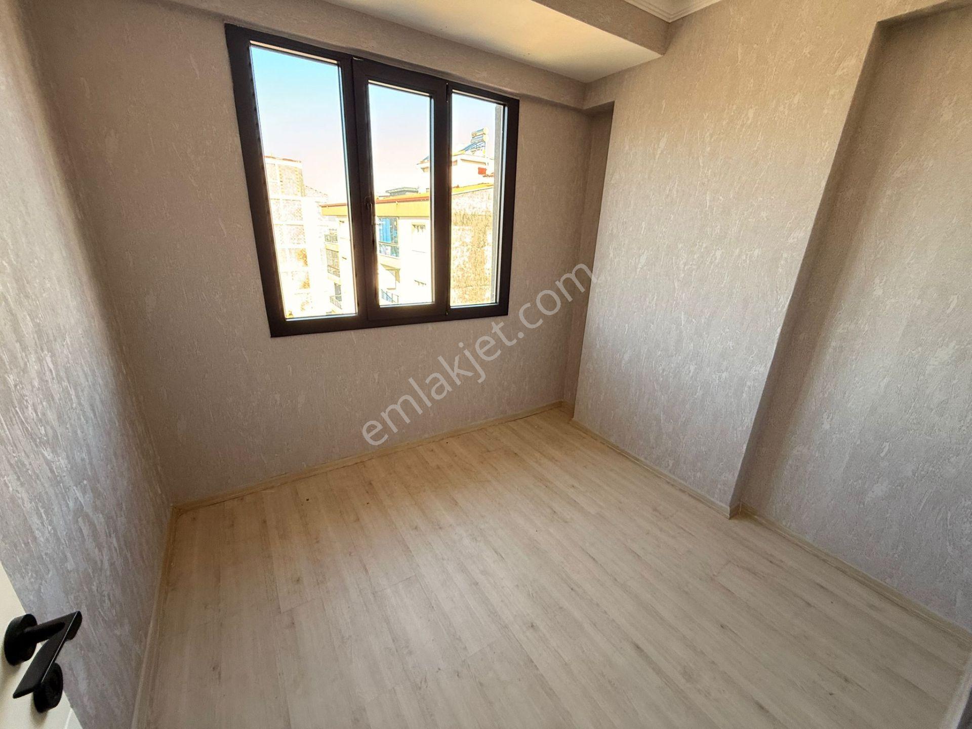 Manisa Alaşehir Alper Gayrimenkulden İstasyon Mah. Kapalı Mutfak Yeni Bina 3+1 - Görsel 19