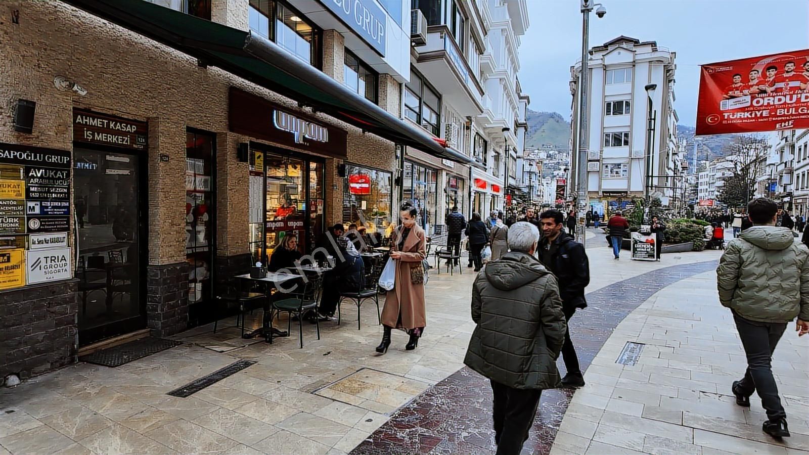 Süleyman Felek Caddesinde 4 Katlı - 1.250 M² Kiralık İş Yeri - Görsel 5