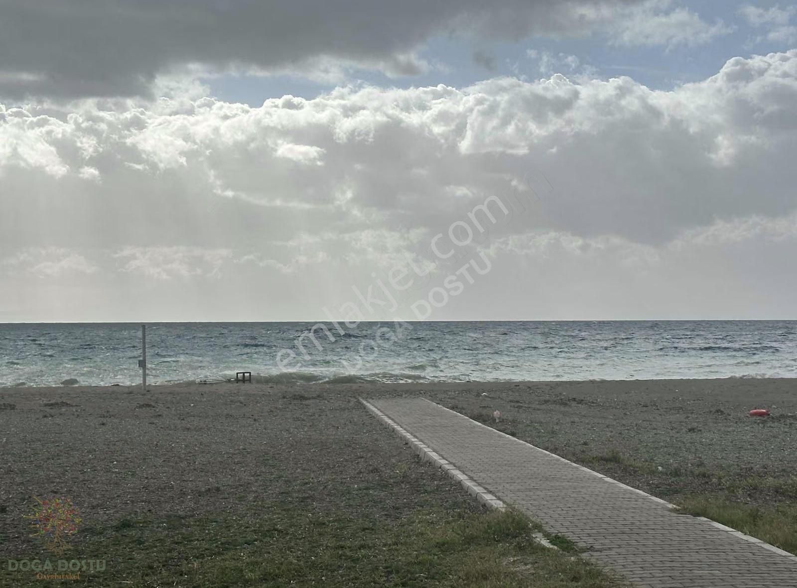 Doğa Dostu'ndan Gümüldür Denize Sıfır Site İçi Kiralık Villa - Görsel 23