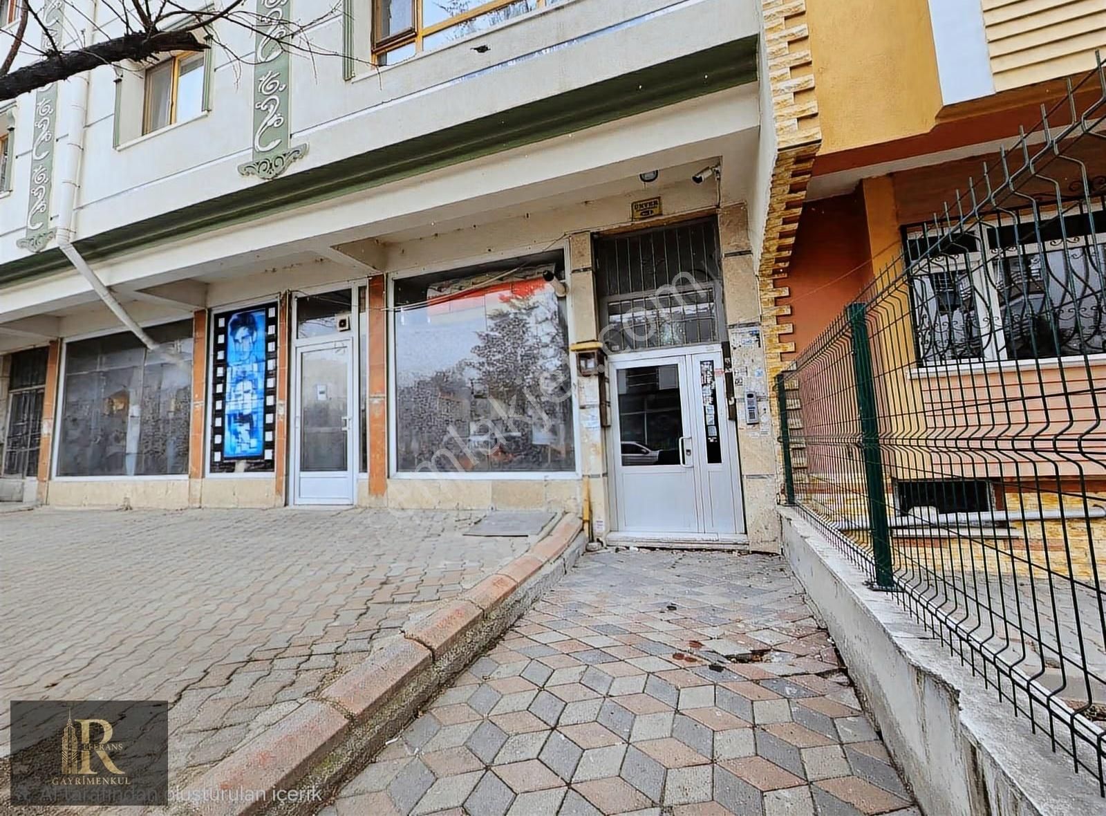 Topçu'da 1512 Cad. Üzeri Ful Yapılı 2.kat Boş Satılık 3+1 Daire - Görsel 15