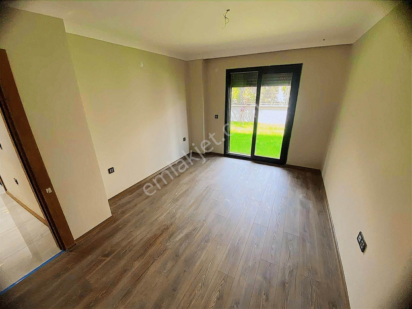 Yetkili Ofisten | 2+1 Bahçe Kullanımlı Daire | Havuzlu Sitede - Görsel 31