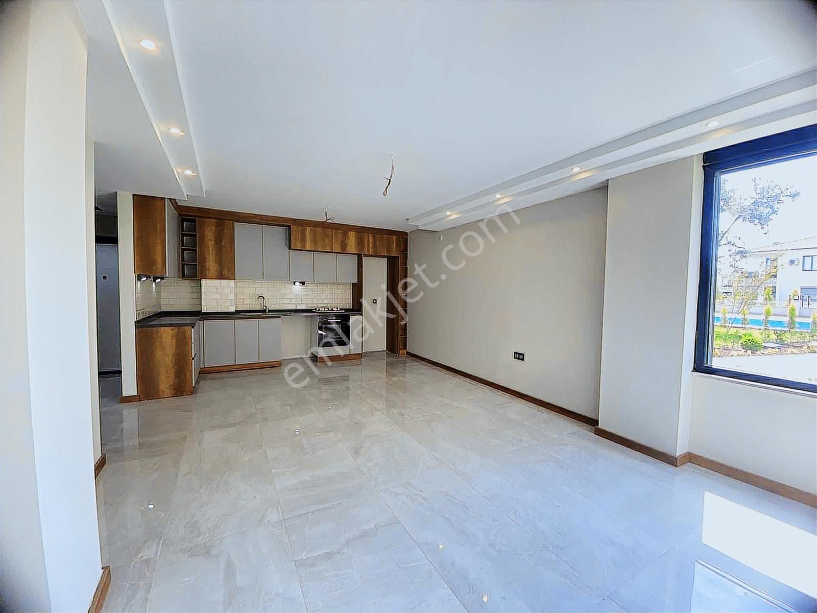 Yetkili Ofisten | 2+1 Bahçe Kullanımlı Daire | Havuzlu Sitede - Görsel 19