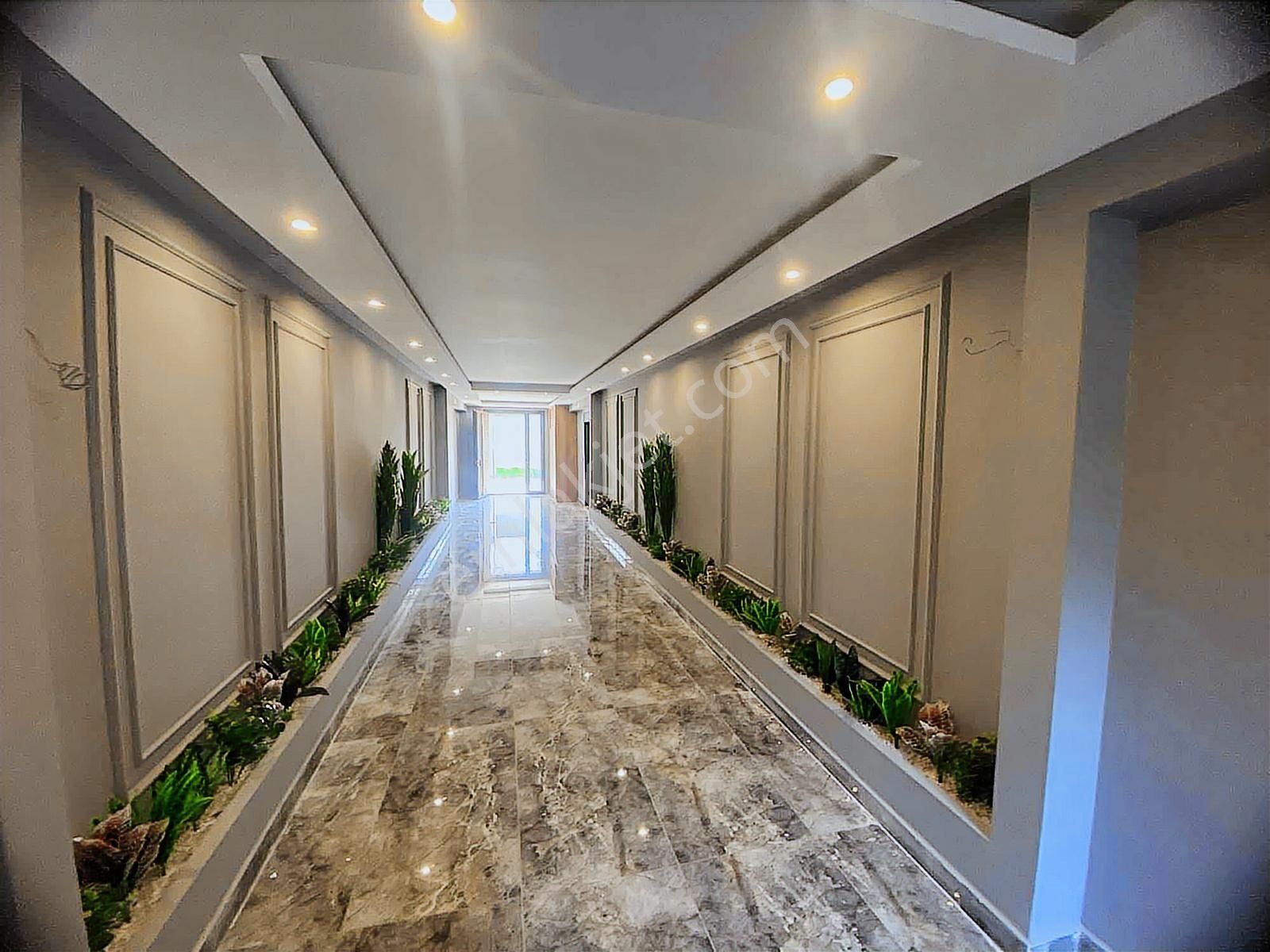 Yetkili Ofisten | 2+1 Bahçe Kullanımlı Daire | Havuzlu Sitede - Görsel 9