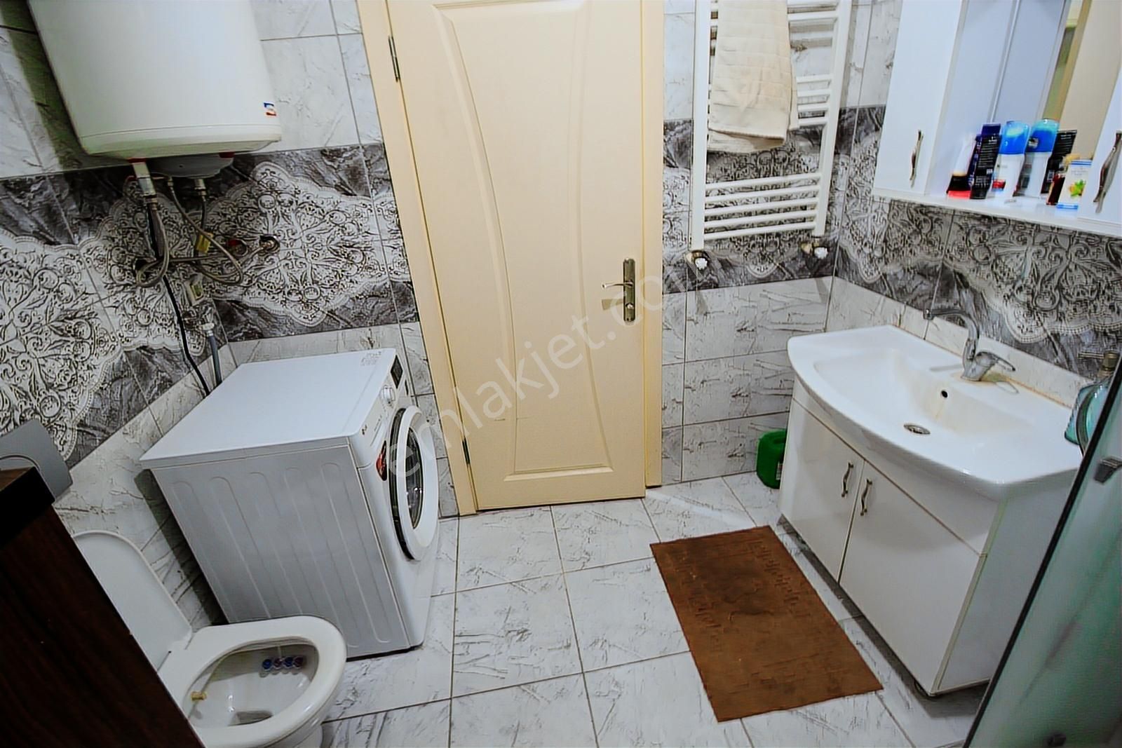 Acil Fiyat Erimden 3+1 Manzaralı Geniş Kullanışlı Daire - Görsel 24