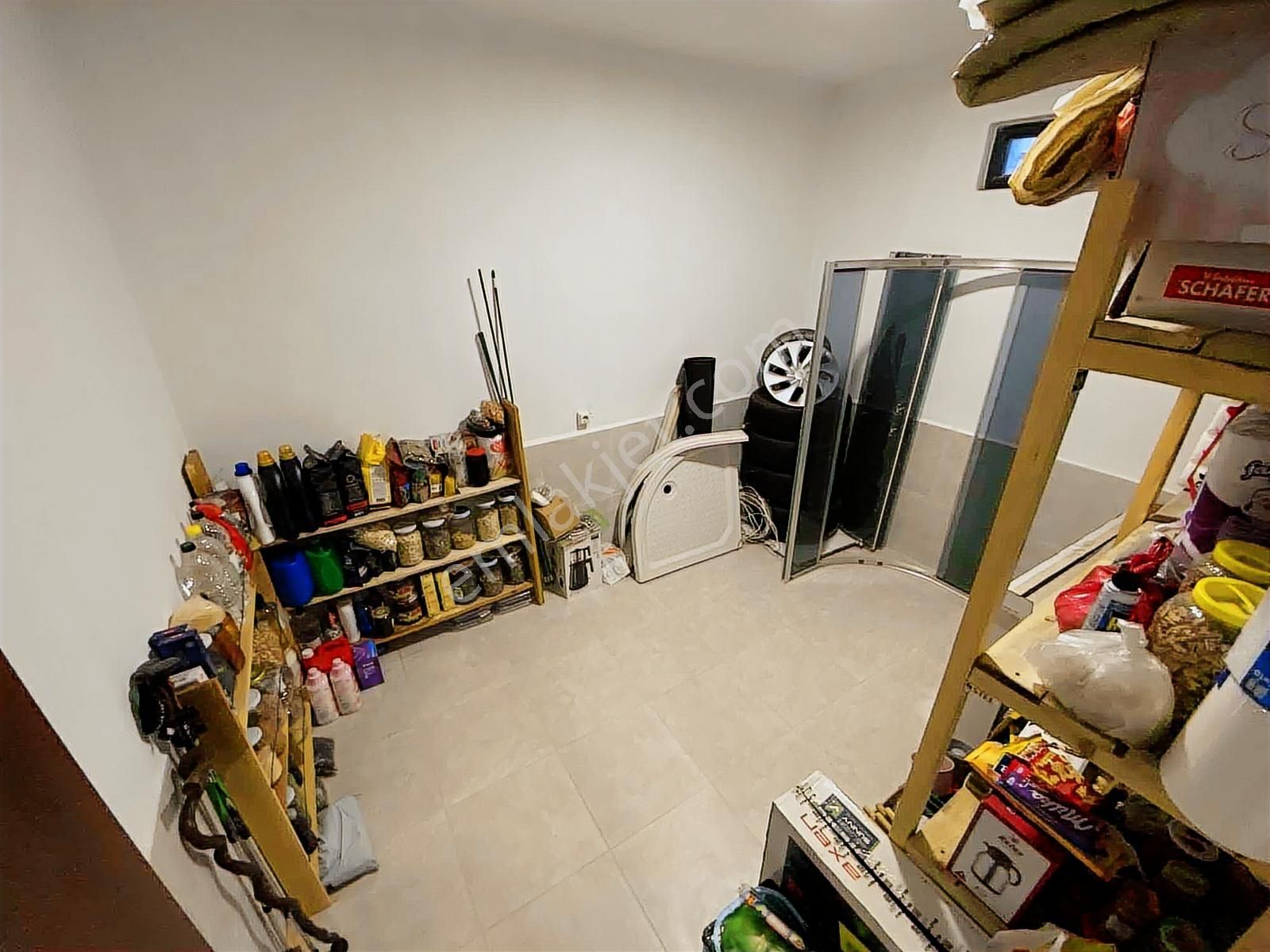 Güre İskeleye Yakın 7+1 Lüks Eşyalı, 3.5 Katlı Müstakil Villa - Görsel 23