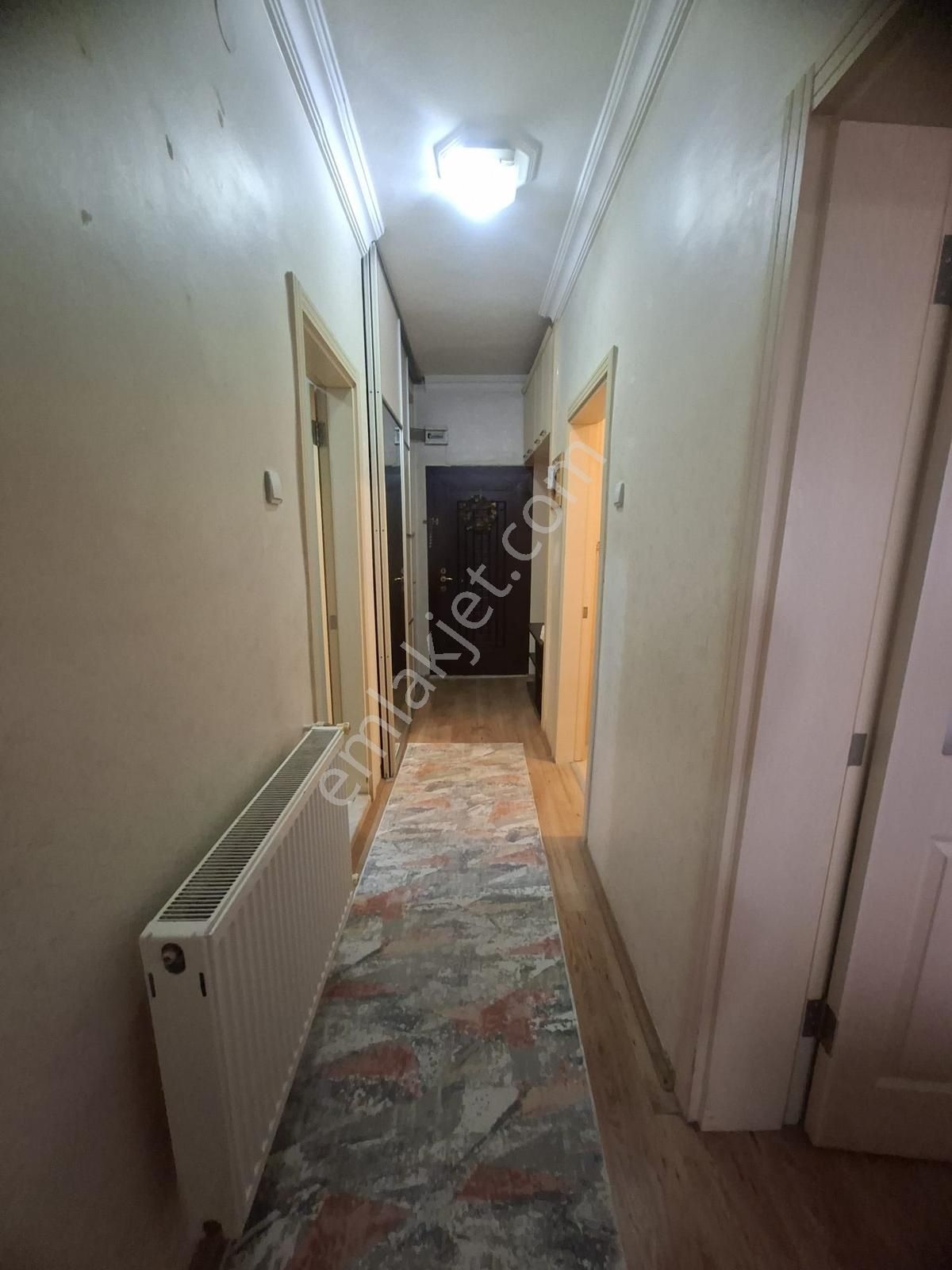 Altın Anahtardan Belediye Yakını Orta Kat Fuul Eşyalı Kiralık - Görsel 18