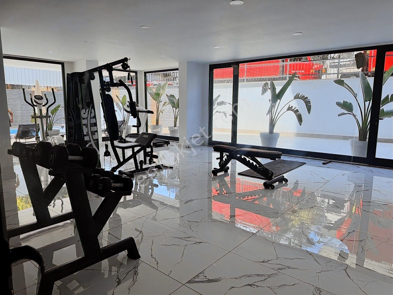 Alanya Merkezda Denize 200m The Yacht Collection De 1+0 Stüd - Görsel 8