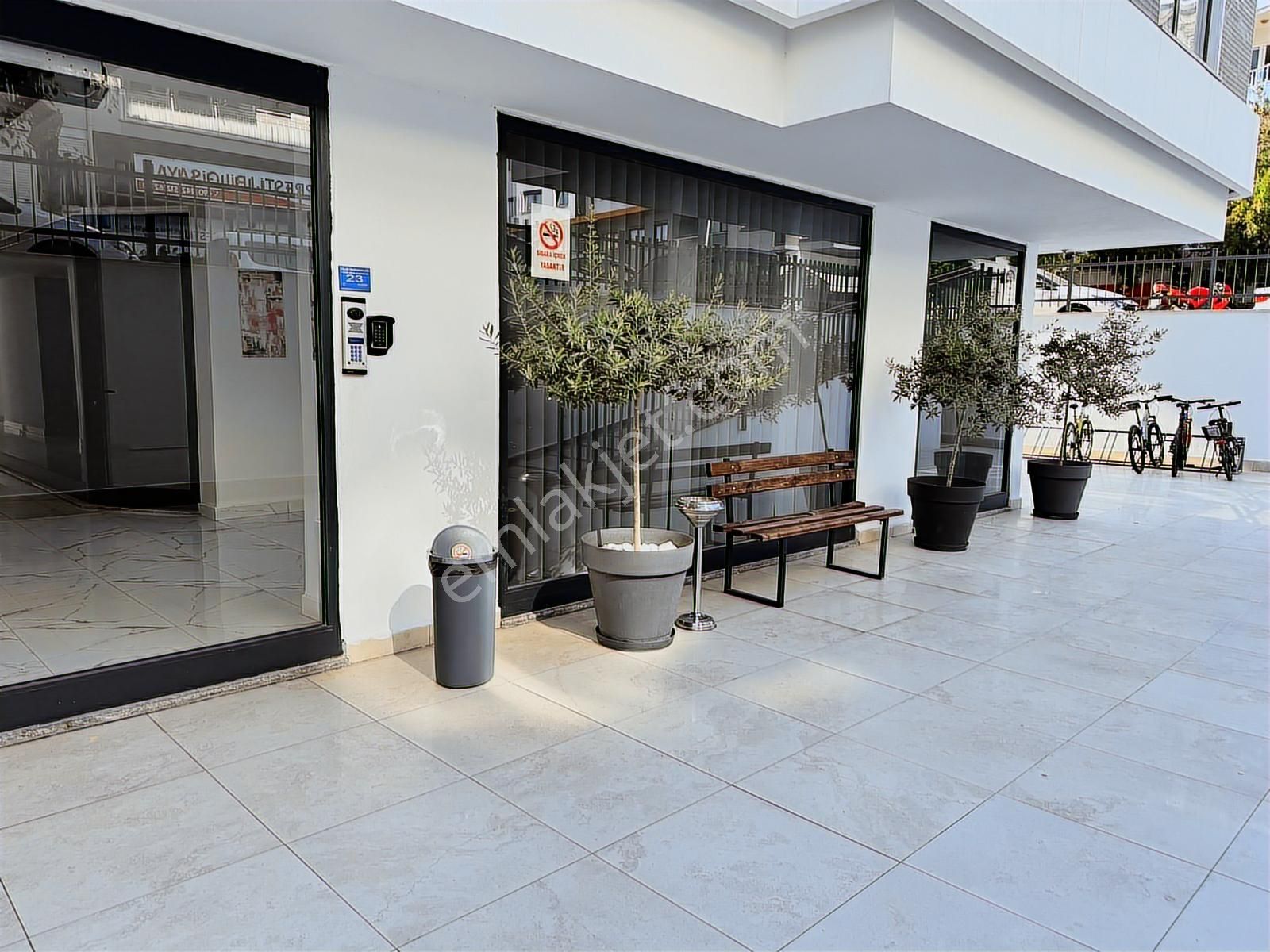 Alanya Merkezda Denize 200m The Yacht Collection De 1+0 Stüd - Görsel 13