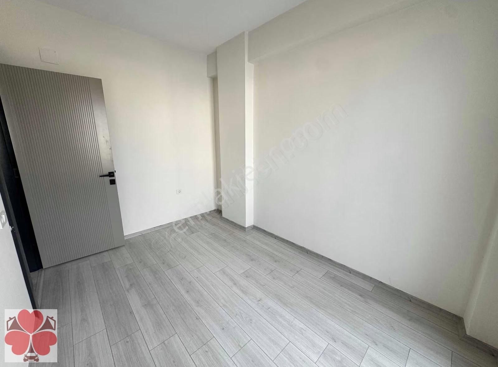 Yonca'dan Çiftlikköy'de Yüksek Kira Getirili Satılık 2+1 - Görsel 9