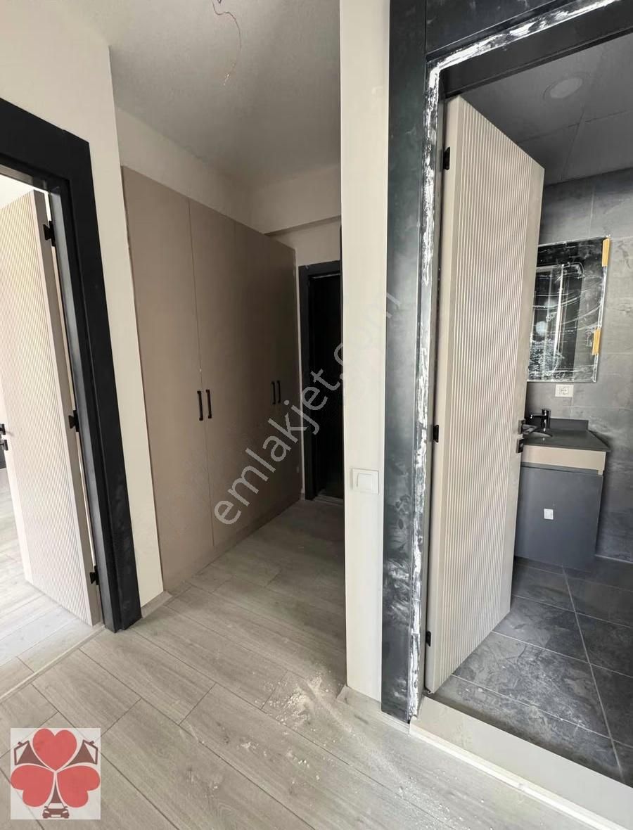 Yonca'dan Çiftlikköy'de Yüksek Kira Getirili Satılık 2+1 - Görsel 15