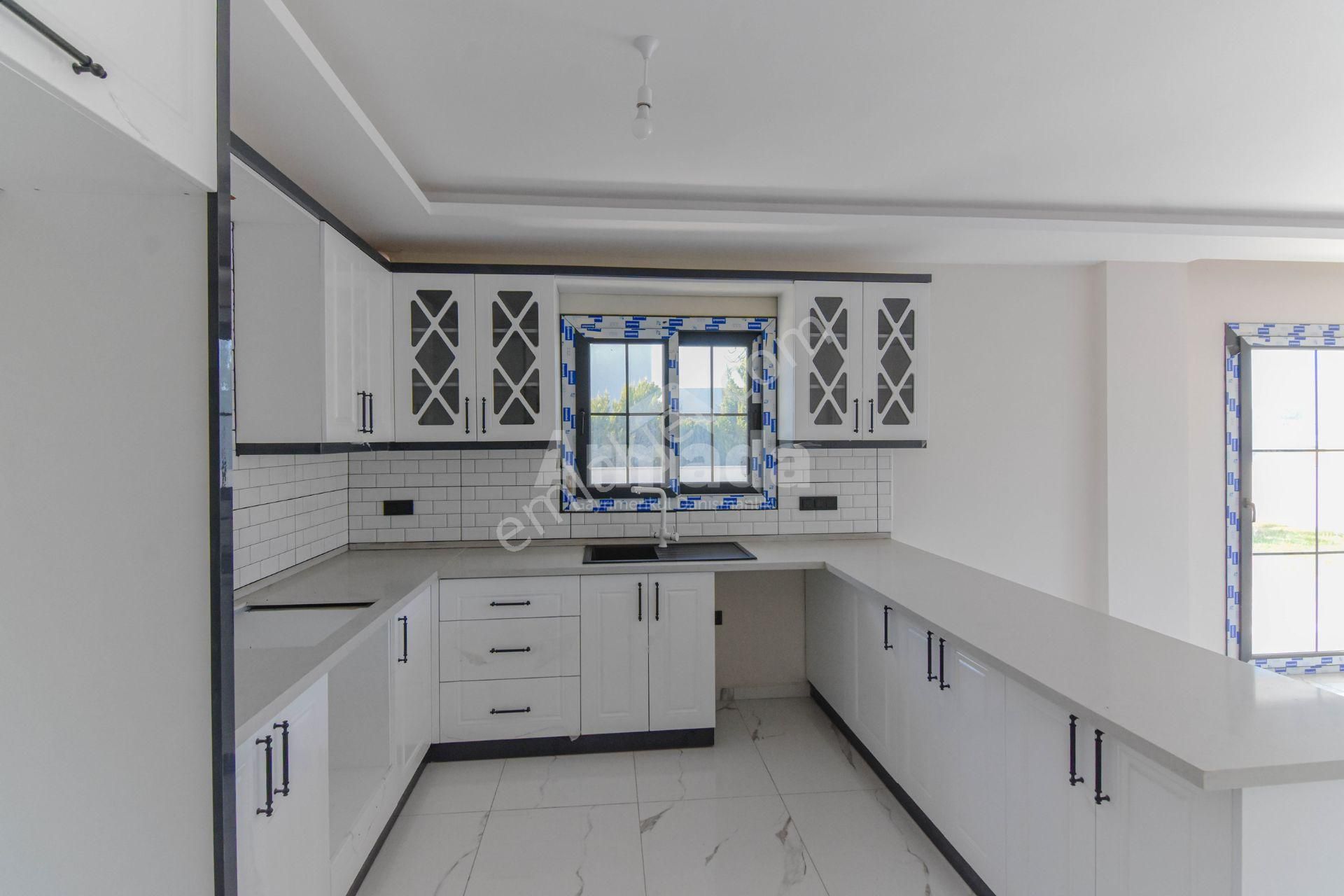 Kuşadası Yaylaköy'de Satılık Tek Müstakil 4+1 Villa - Görsel 5