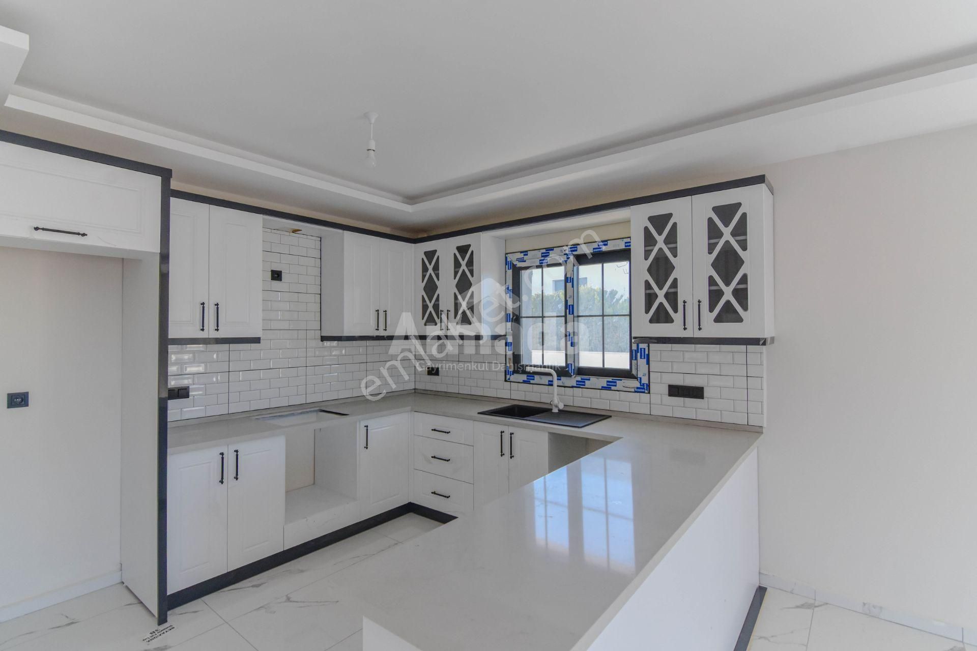 Kuşadası Yaylaköy'de Satılık Tek Müstakil 4+1 Villa - Görsel 6