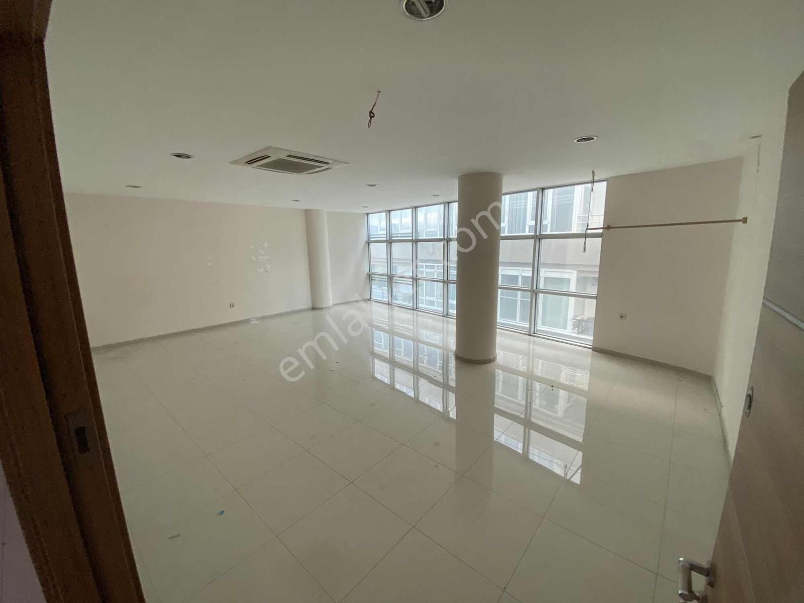 Akçay Merkez Işıklarda Klimalı Ofis/dükkankrediye Uygun,takaslı - Görsel 4