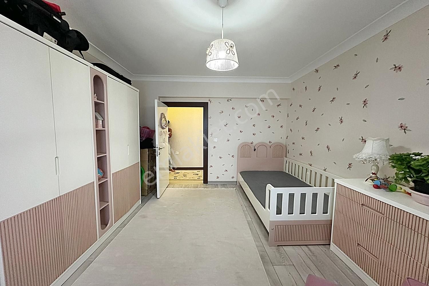 Karakaya Şık Tasarım & Prestijli Yapısı İle Lüks Sitede 3+1 Daire - Görsel 31